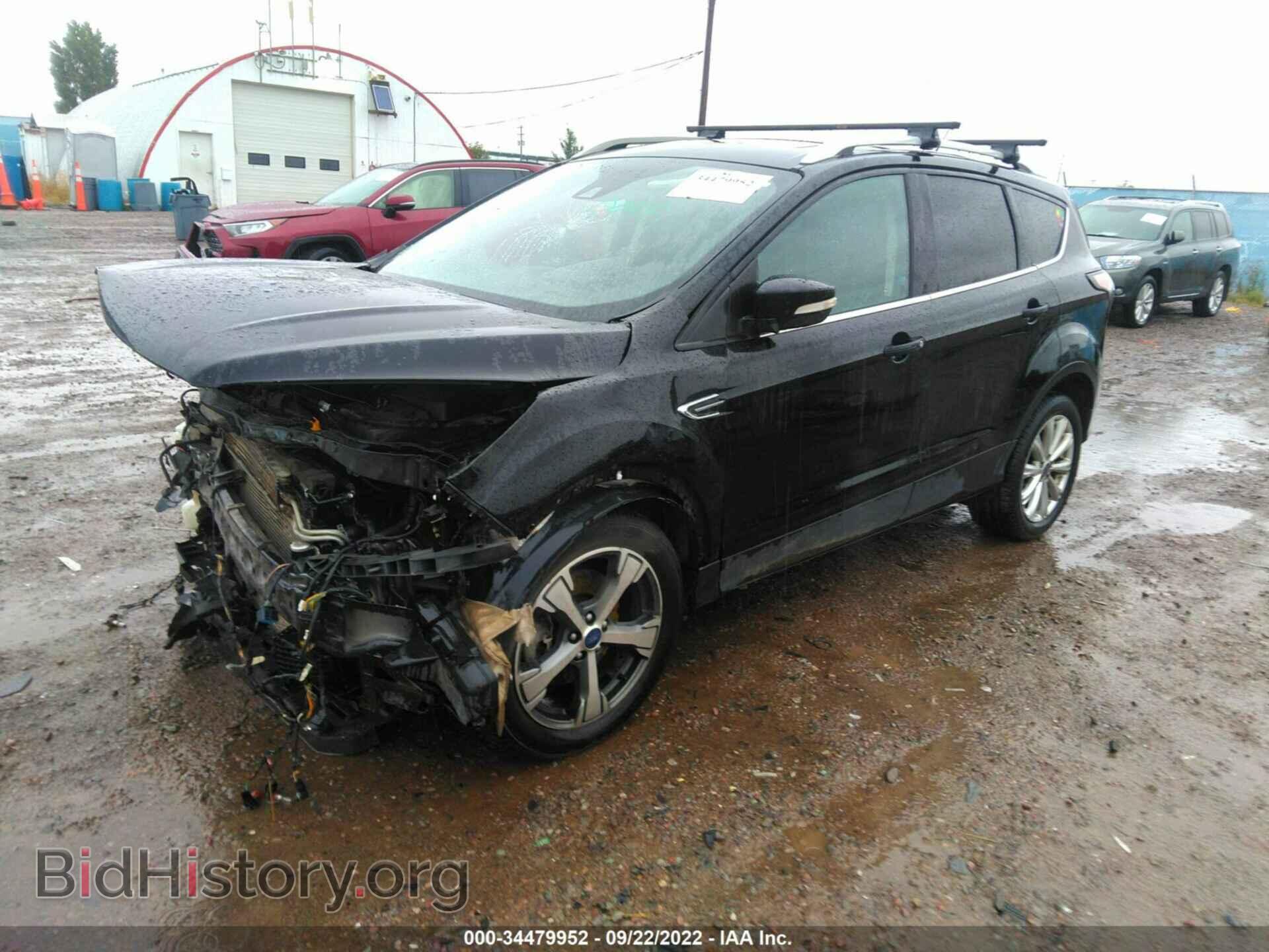2017 FORD ESCAPE - VIN: 1FMCU9J93HUD13708 - Photo 2