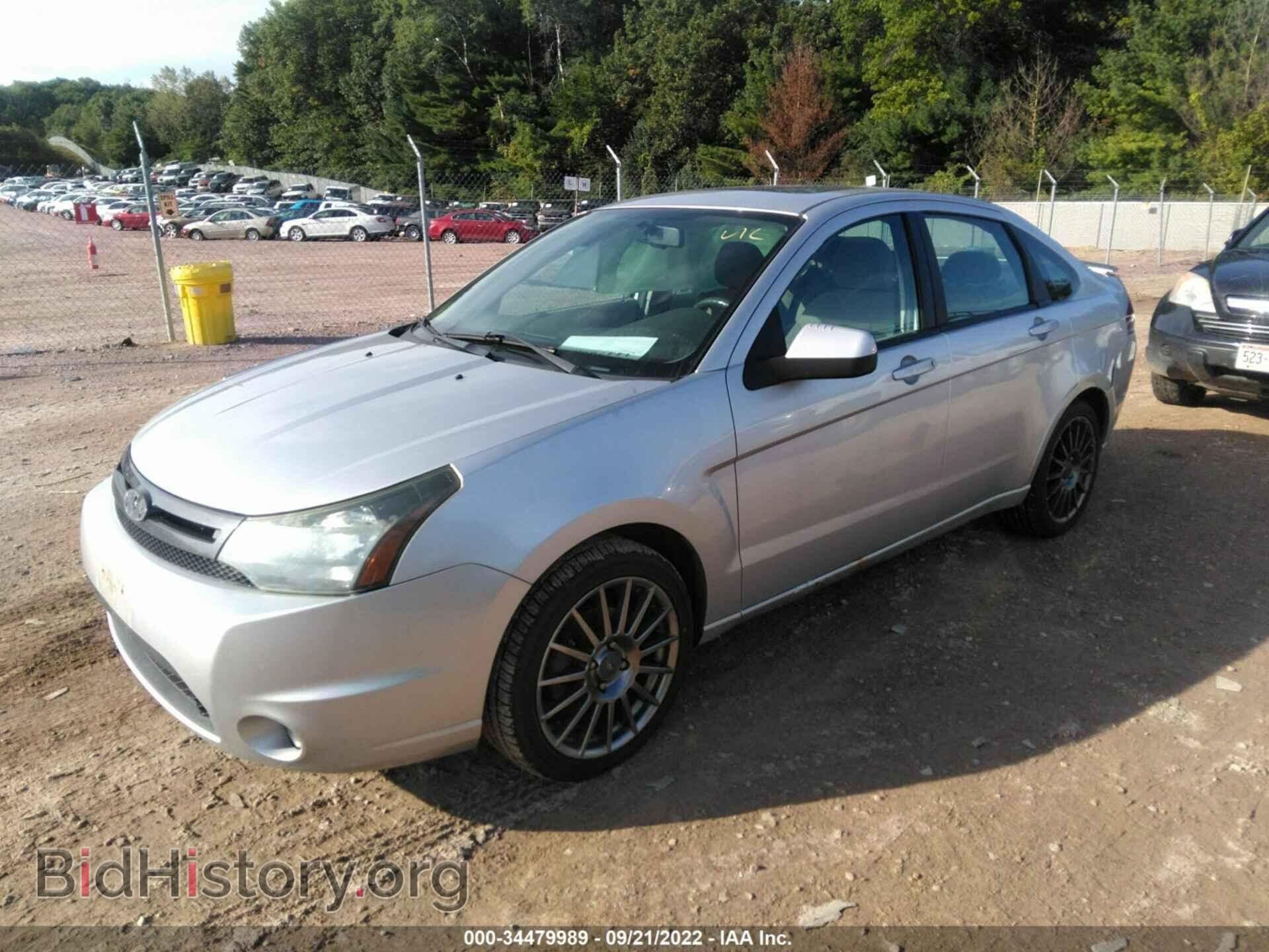 2011 FORD FOCUS - VIN: 1FAHP3GN8BW153877 - Photo 2