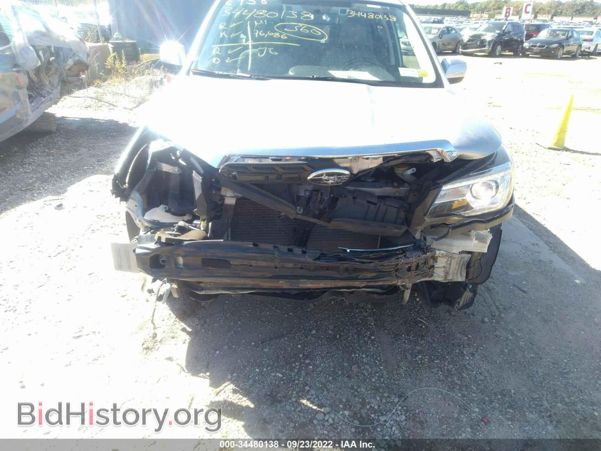 2017 SUBARU FORESTER - VIN: JF2SJARC4HH486061 - Фото 6