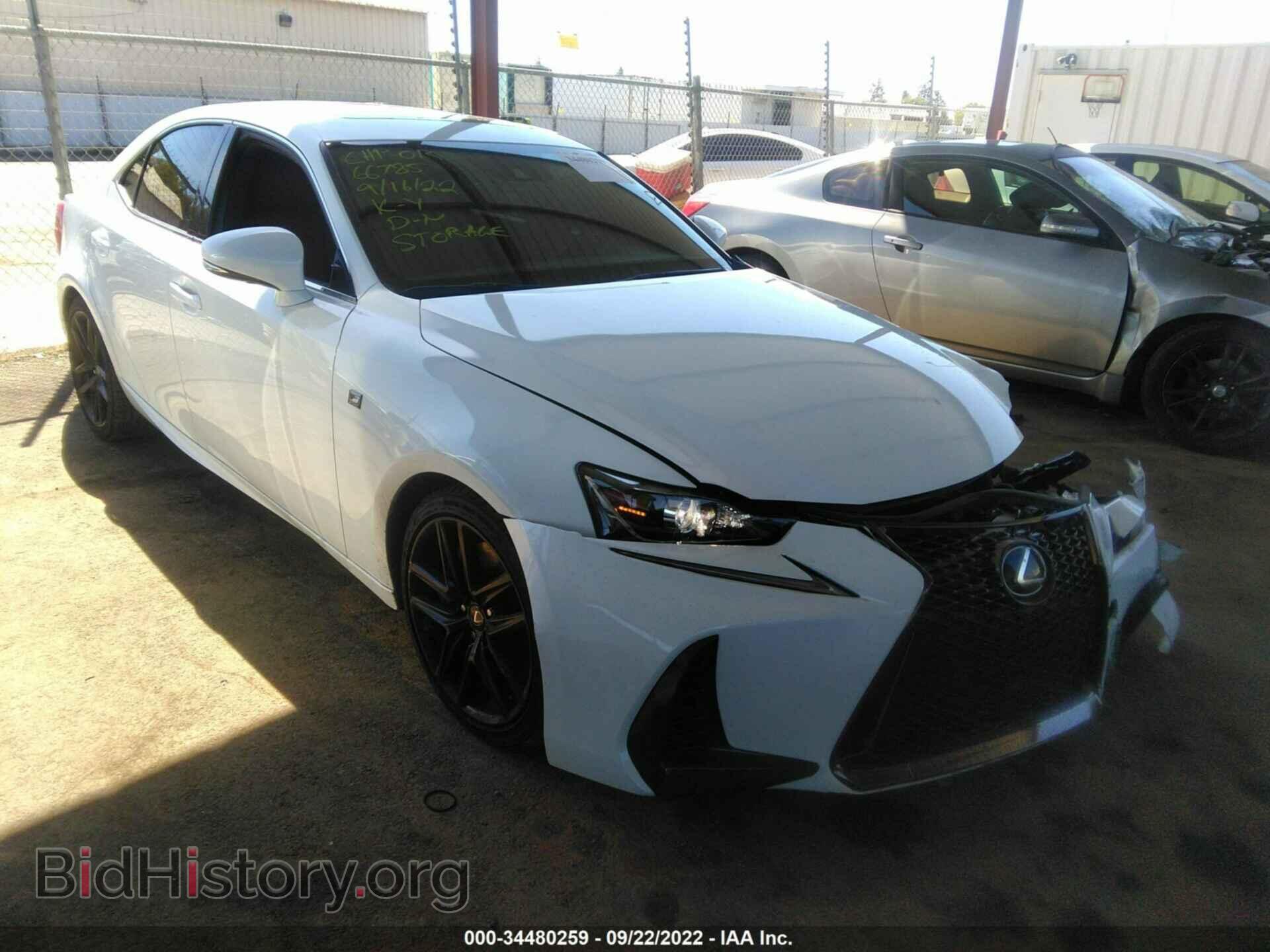 Фотография JTHBA1D24H5054583 - LEXUS IS 2017