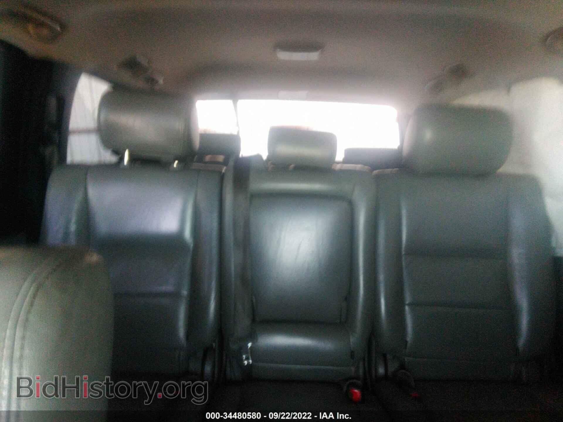 2011 TOYOTA SEQUOIA - VIN: 5TDBY5G16BS040645 - Фото 8