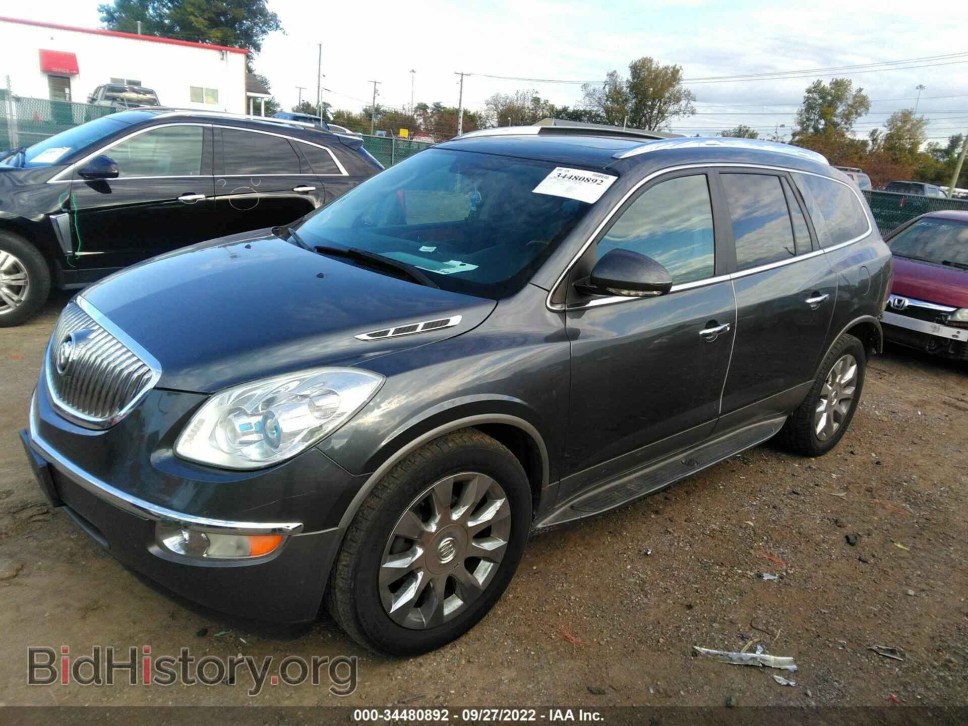 2011 BUICK ENCLAVE - VIN: 5GAKVCED4BJ321965 - Фото 2