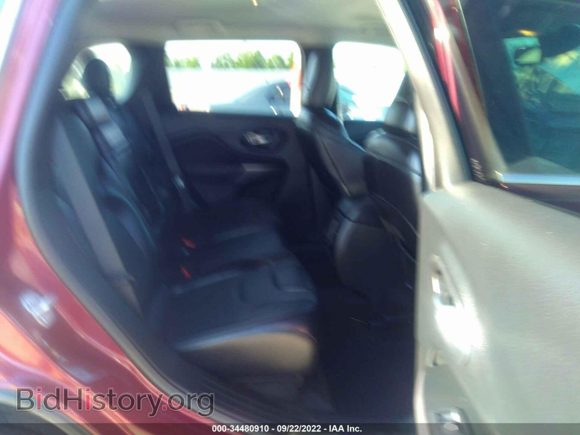 2019 JEEP CHEROKEE - VIN: 1C4PJLDBXKD243707 - Фото 8