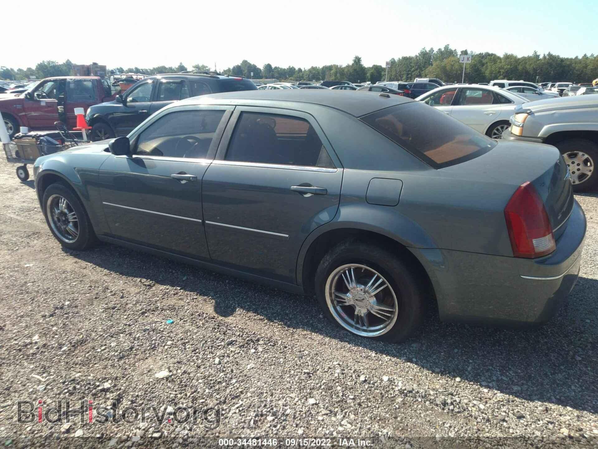 2006 CHRYSLER 300 - VIN: 2C3KA53G26H463536 - Фото 3
