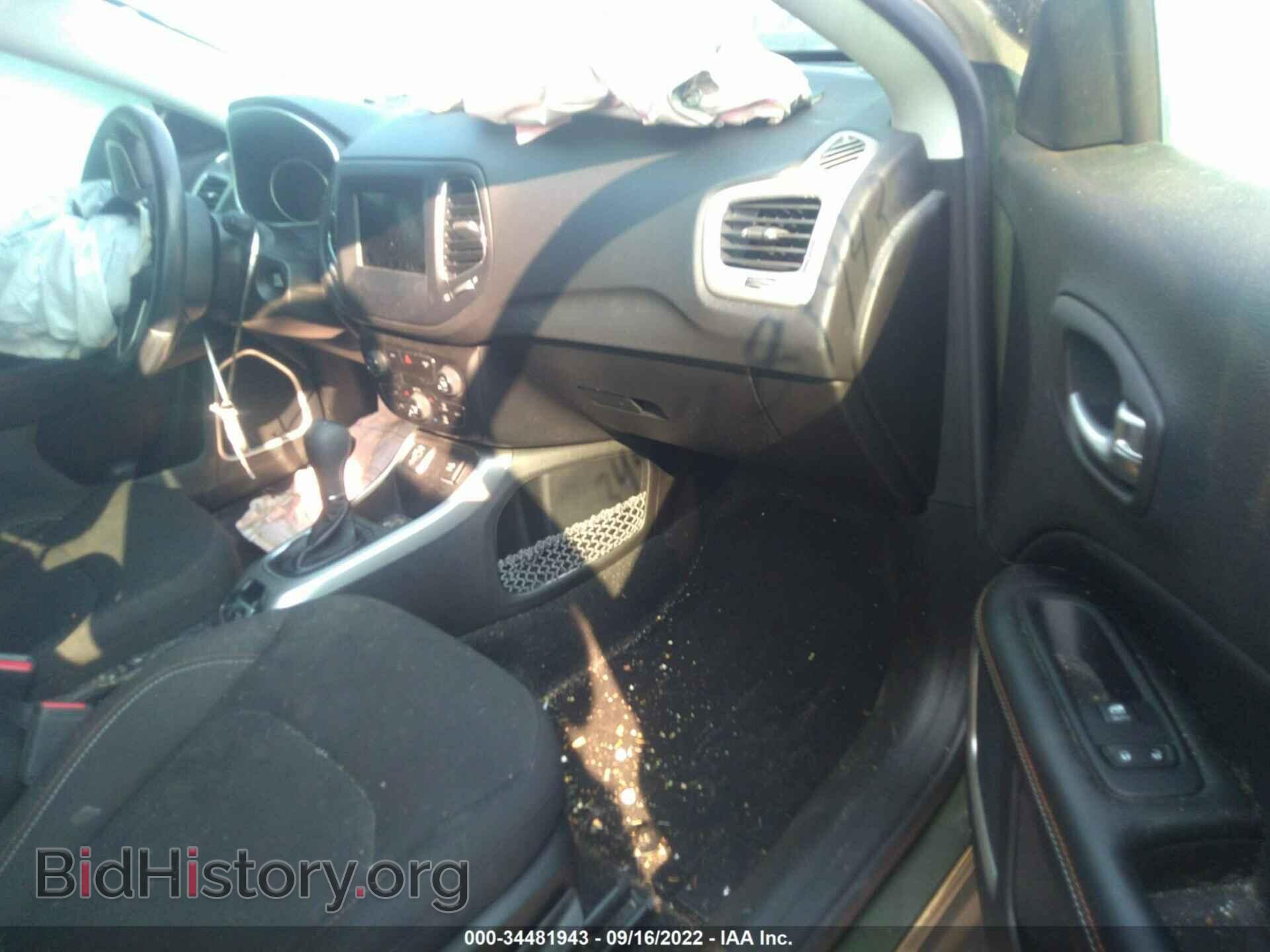 2020 JEEP COMPASS - VIN: 3C4NJCAB9LT218806 - Фото 5