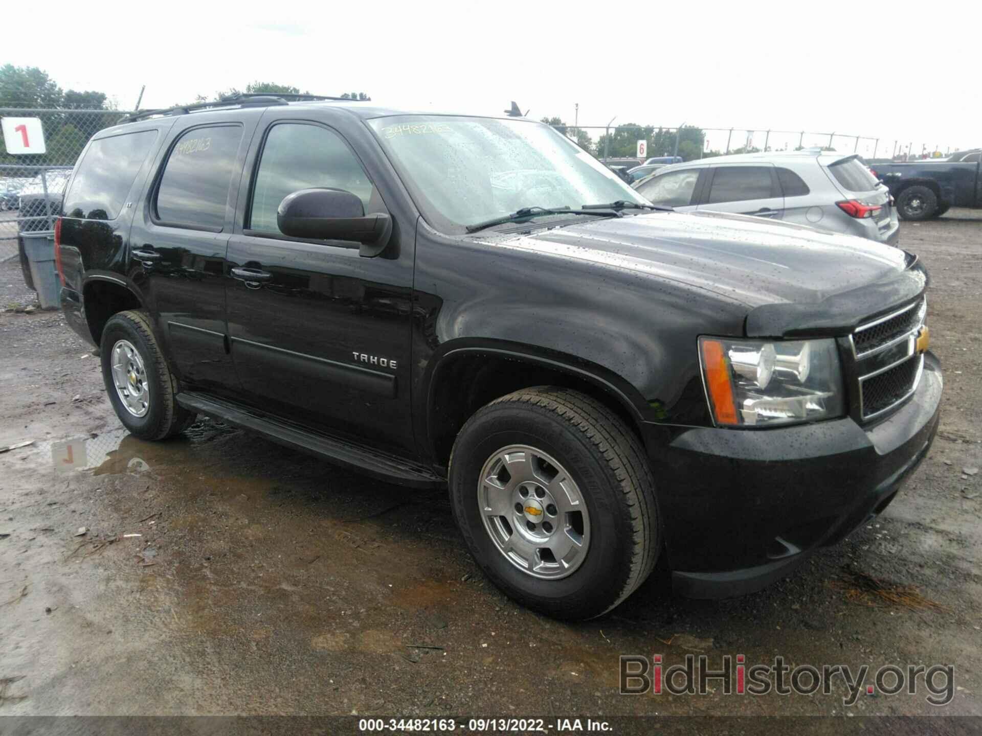 Photo 1GNSKBE04DR332801 - CHEVROLET TAHOE 2013