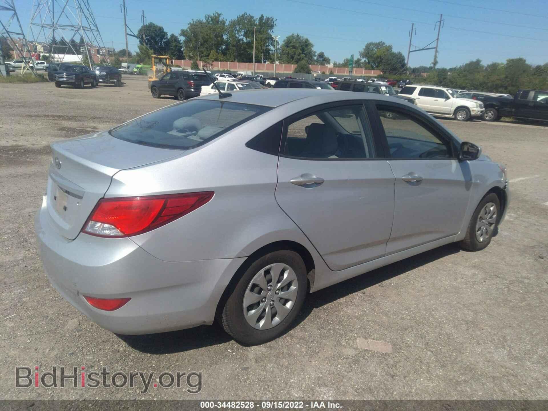 2017 HYUNDAI ACCENT - VIN: KMHCT4AEXHU243742 - Фото 4