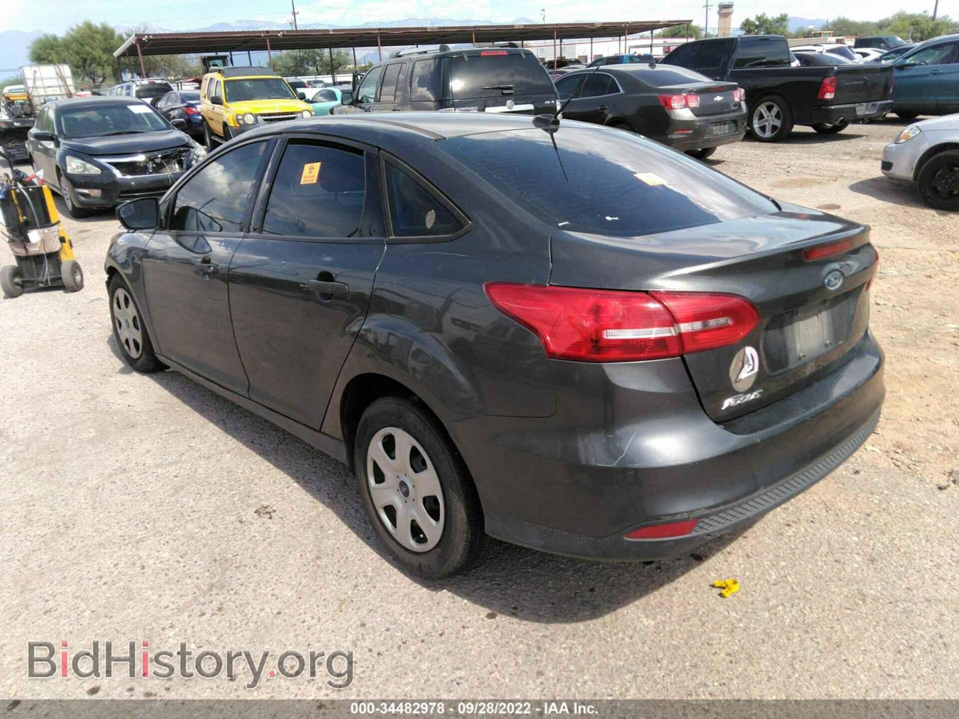 2017 FORD FOCUS - VIN: 1FADP3E21HL348379 - Фото 3