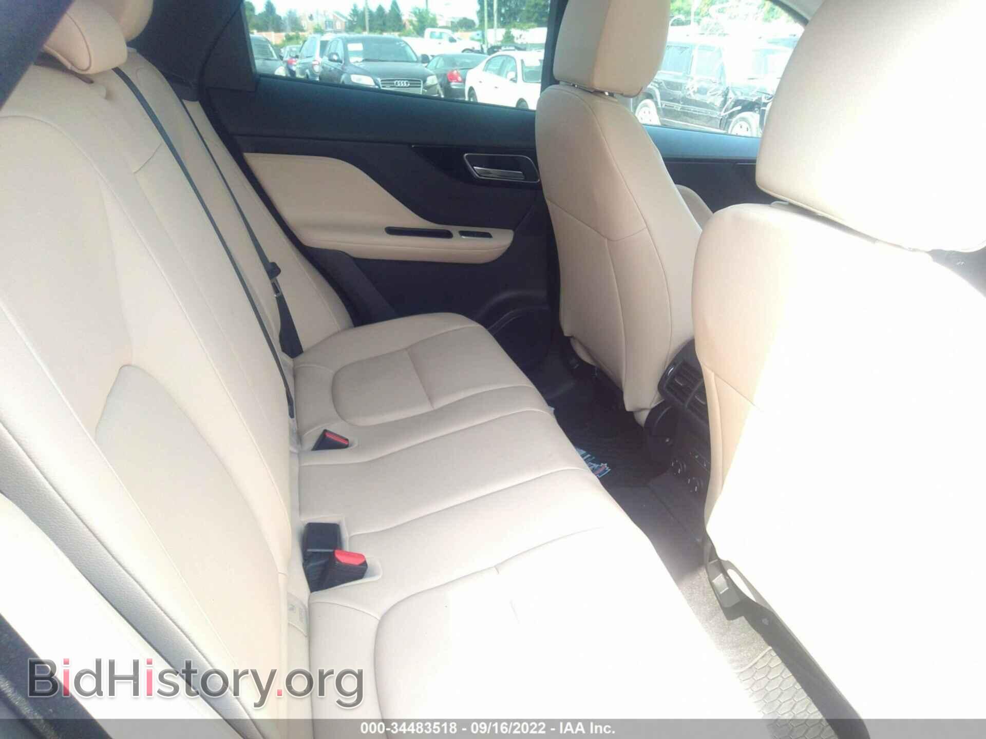 2017 JAGUAR F-PACE - VIN: SADCJ2BV7HA880932 - Фото 8