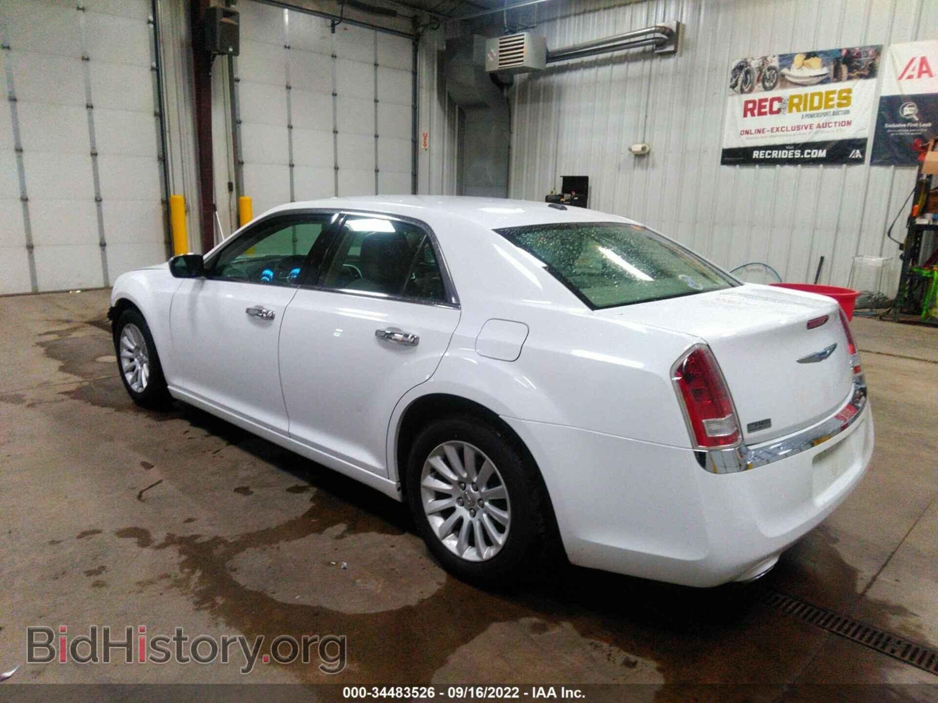 2012 CHRYSLER 300 - VIN: 2C3CCAAG4CH202706 - Фото 3