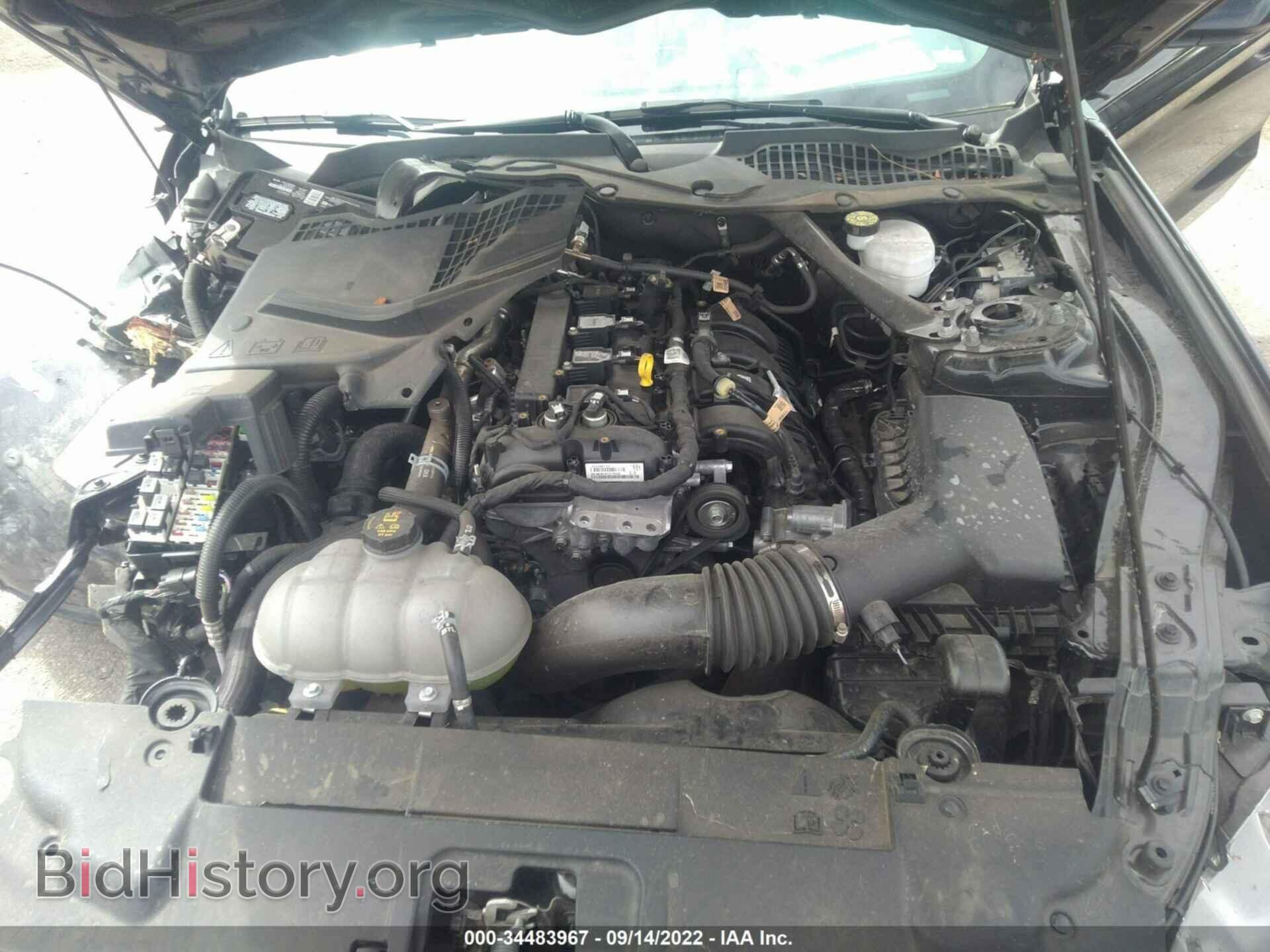 2021 FORD MUSTANG - VIN: 1FATP8UH2M5122588 - Фото 10