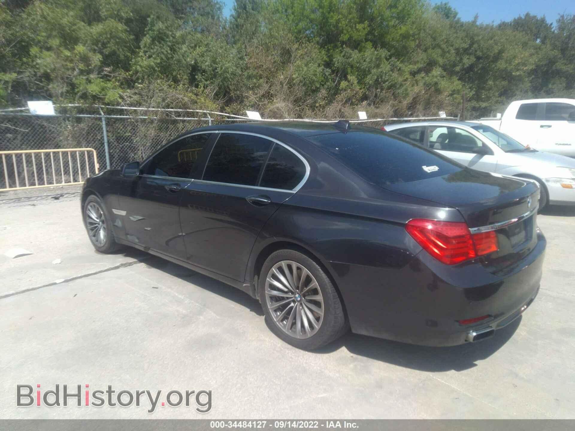 2011 BMW 7 SERIES - VIN: WBAKA4C57BC612487 - Фото 3