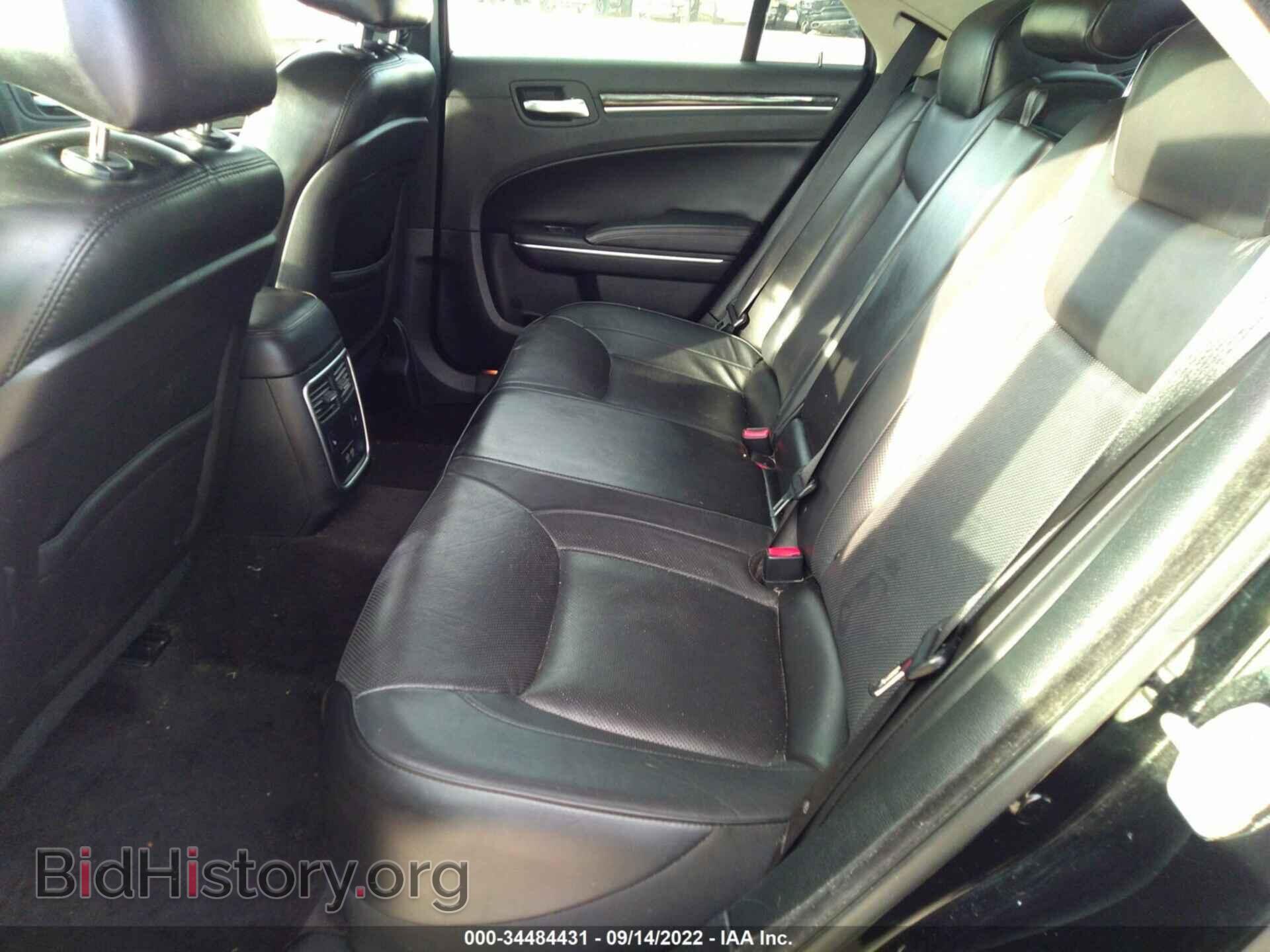 2018 CHRYSLER 300 - VIN: 2C3CCAEG8JH148656 - Фото 8