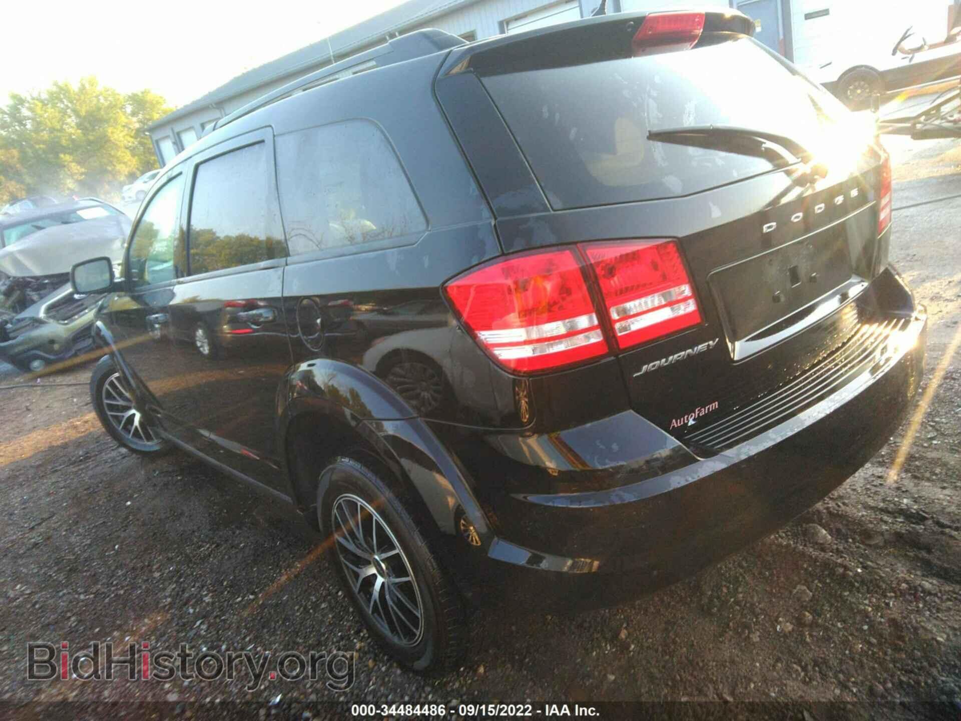 2018 DODGE JOURNEY - VIN: 3C4PDCAB0JT448182 - Фото 3