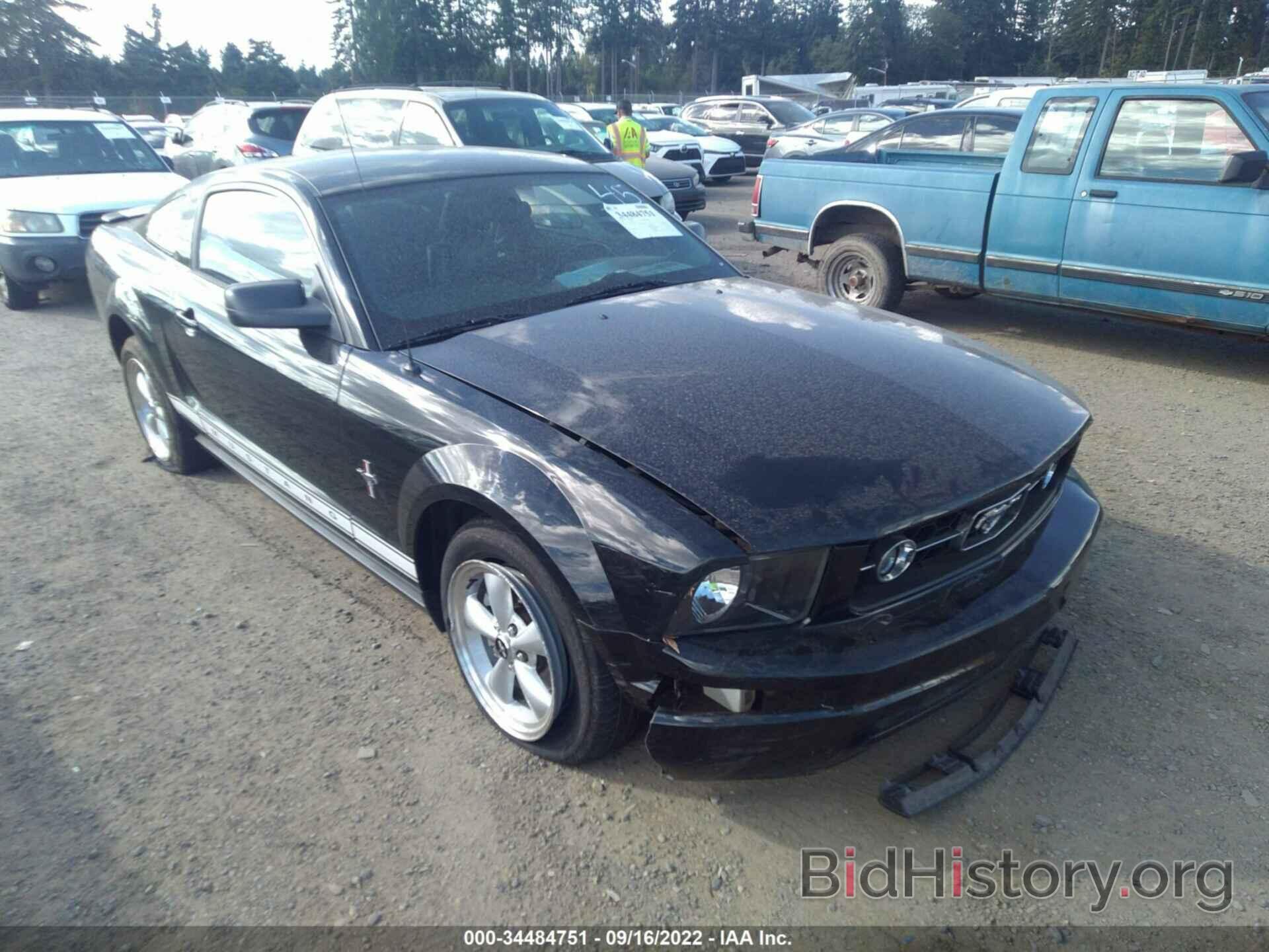 Photo 1ZVFT80N475294976 - FORD MUSTANG 2007