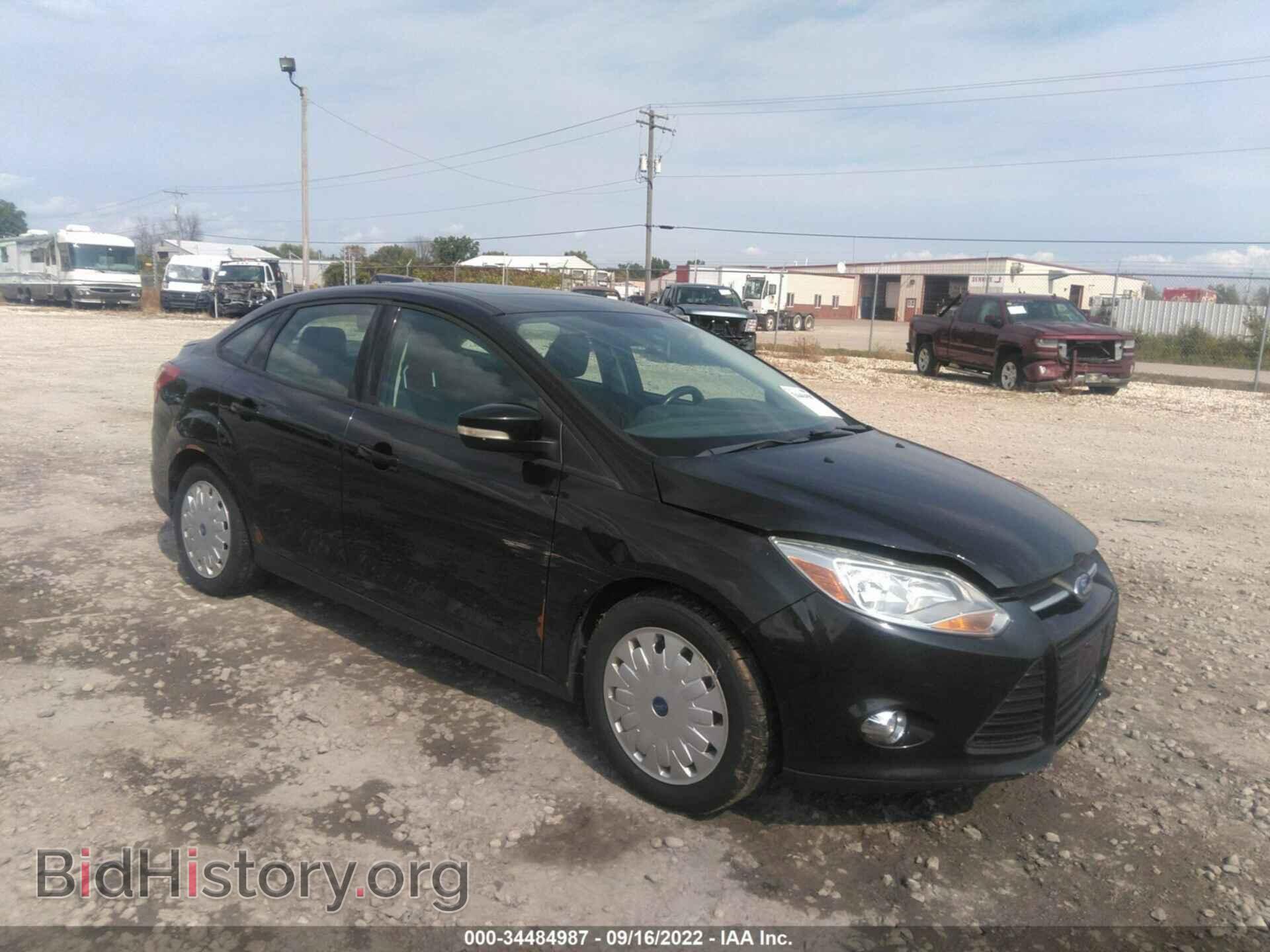 Photo 1FAHP3F21CL139426 - FORD FOCUS 2012