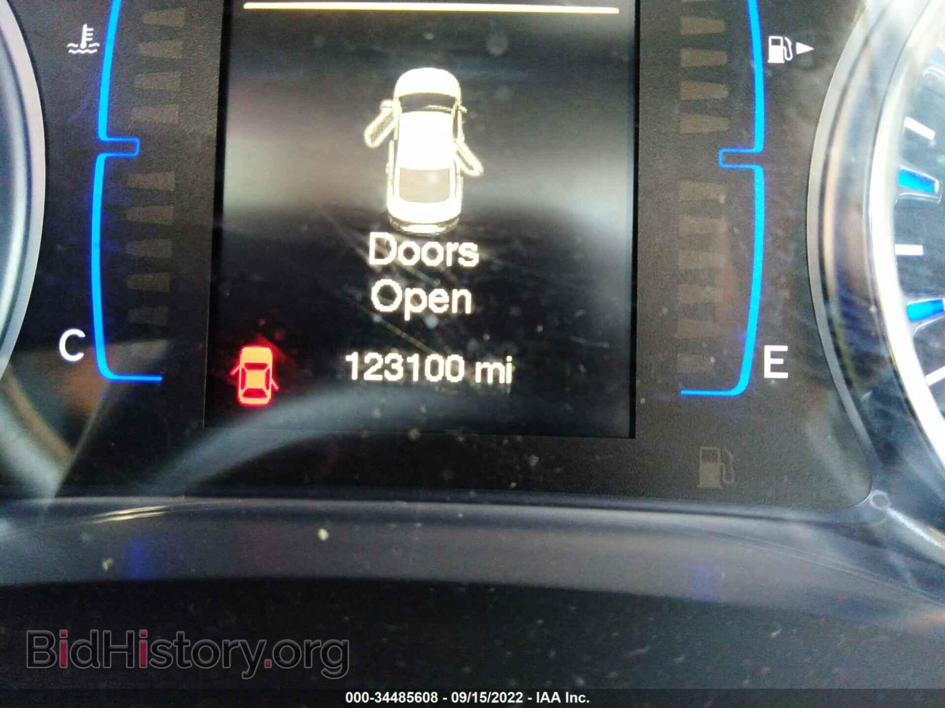 2017 CHRYSLER 200 - VIN: 1C3CCCFB7HN500688 - Фото 7