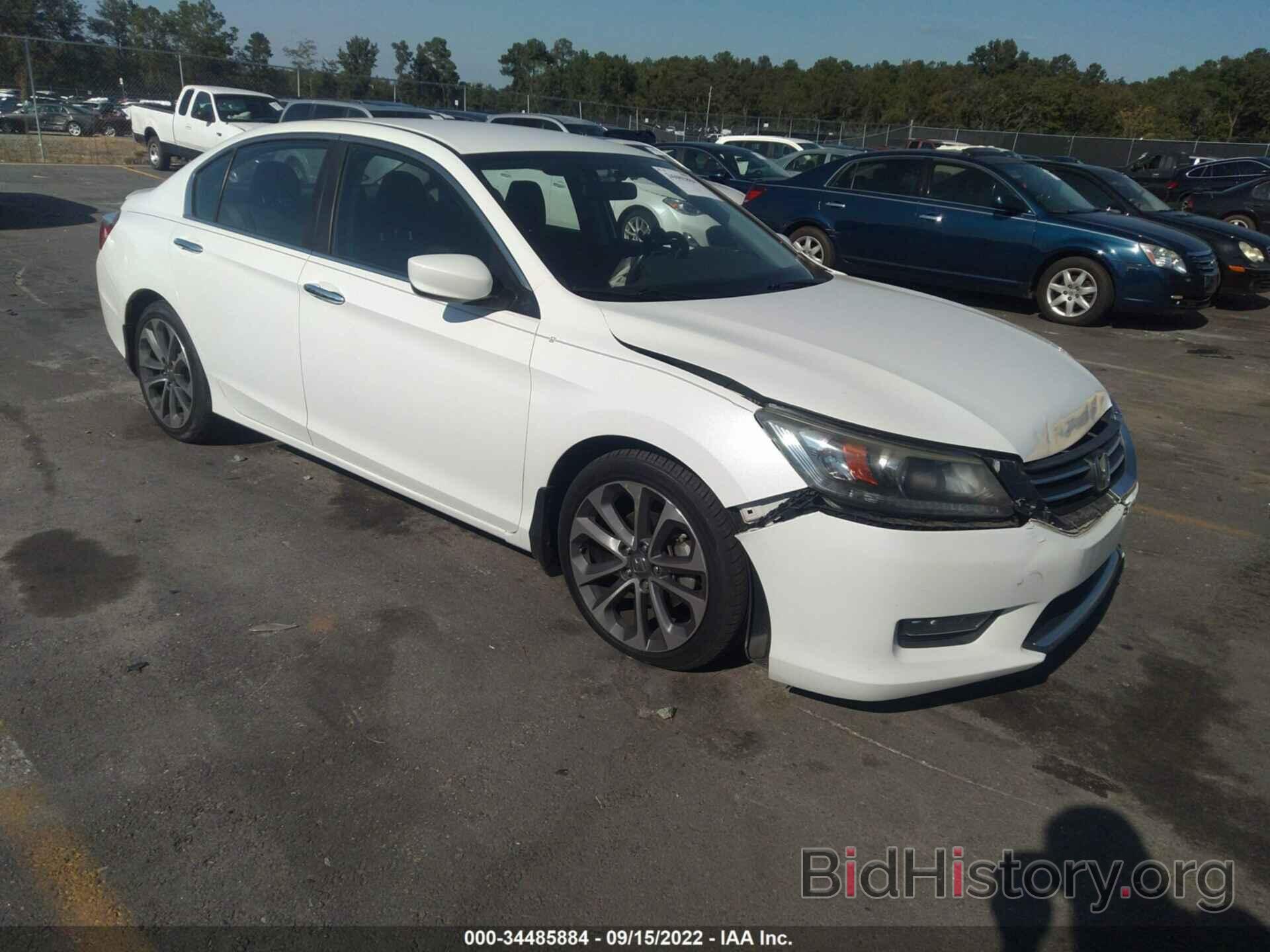 Photo 1HGCR2F55FA080918 - HONDA ACCORD SEDAN 2015