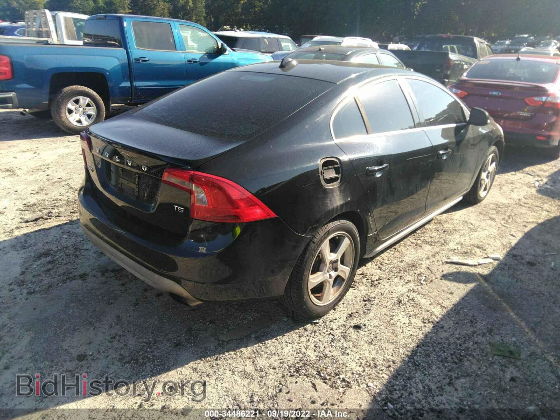 2012 VOLVO S60 - VIN: YV1622FS1C2057285 - Фото 4