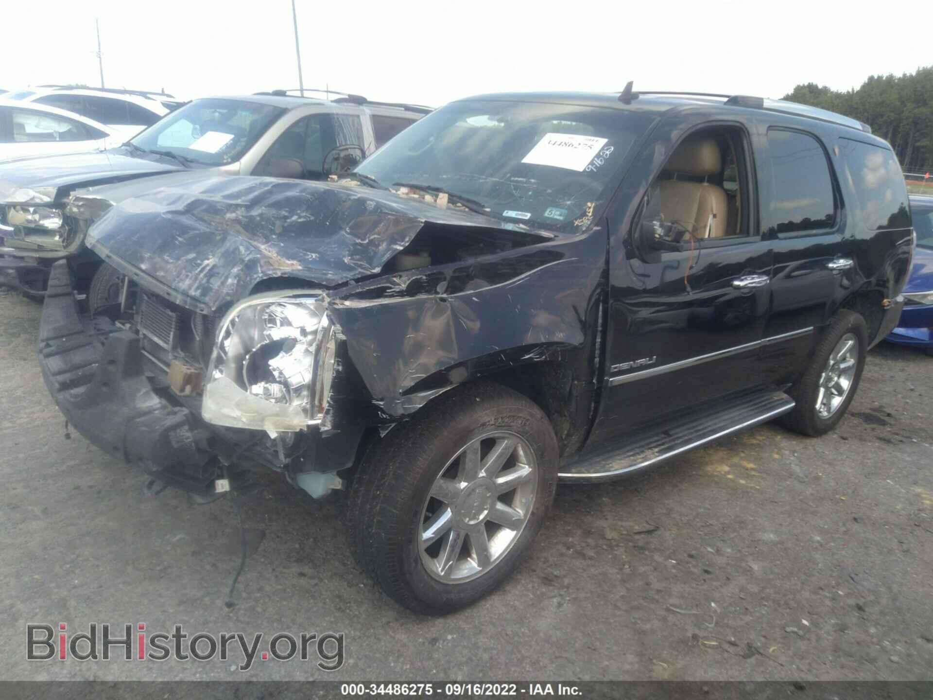 2011 GMC YUKON - VIN: 1GKS2EEF8BR221118 - Фото 2