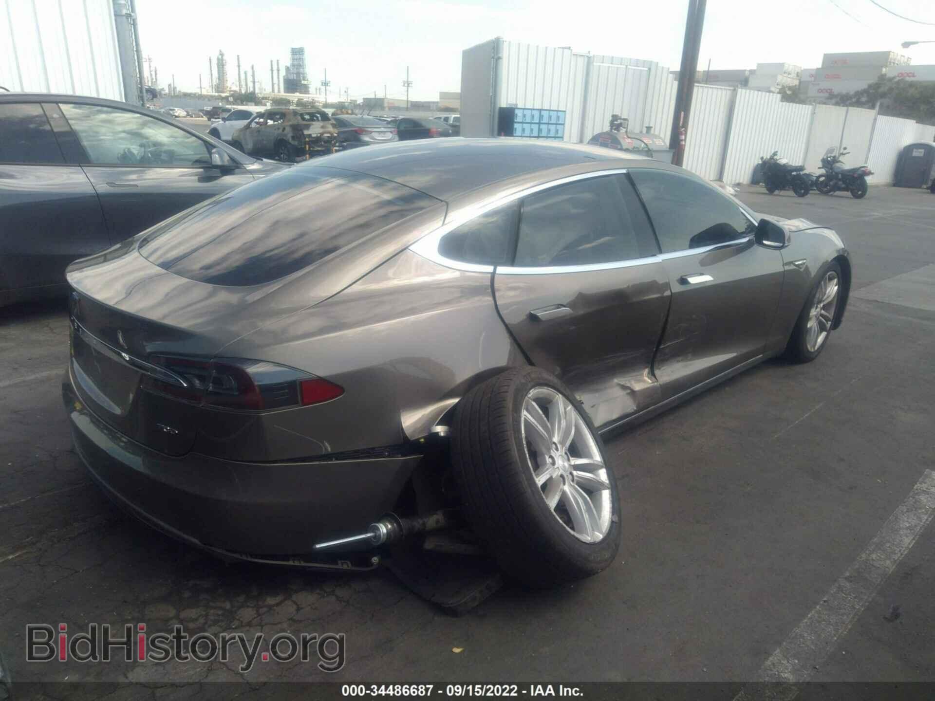 2015 TESLA MODEL S - VIN: 5YJSA1S21FF082681 - Фото 6