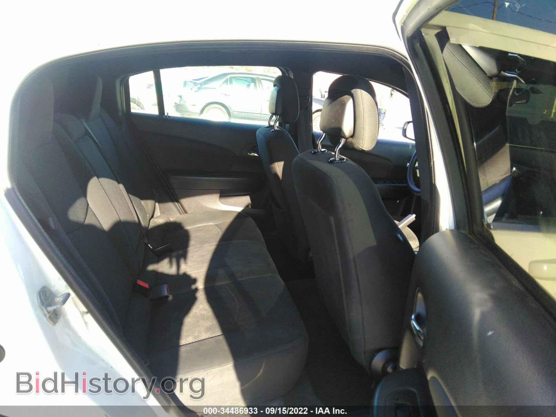 2011 CHRYSLER 200 - VIN: 1C3BC4FB7BN521596 - Photo 8