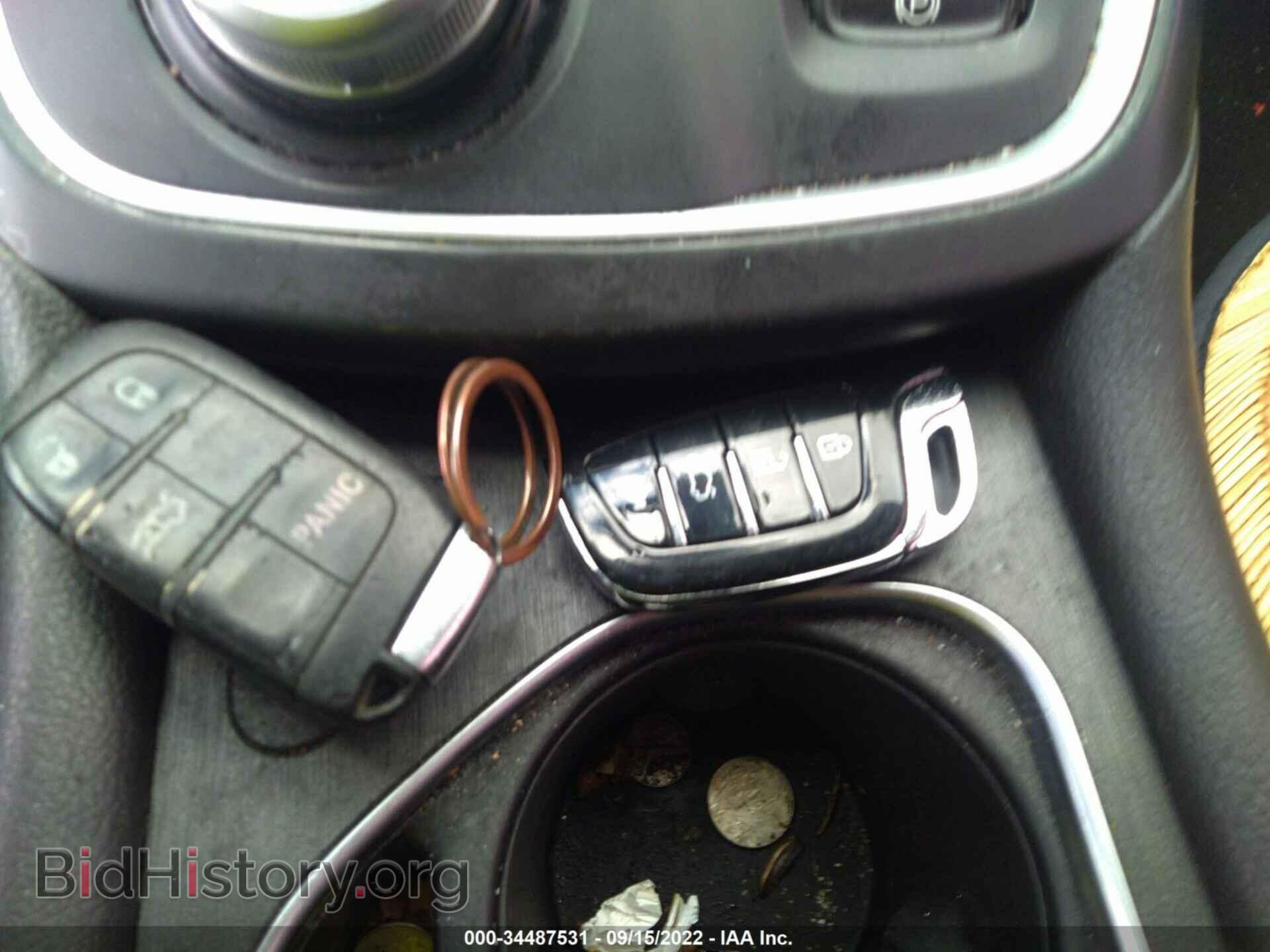 2015 CHRYSLER 200 - VIN: 1C3CCCABXFN589712 - Photo 11