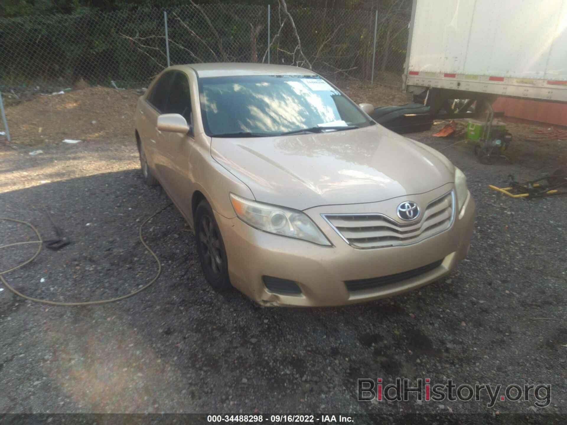 Photo 4T1BF3EK2BU738960 - TOYOTA CAMRY 2011