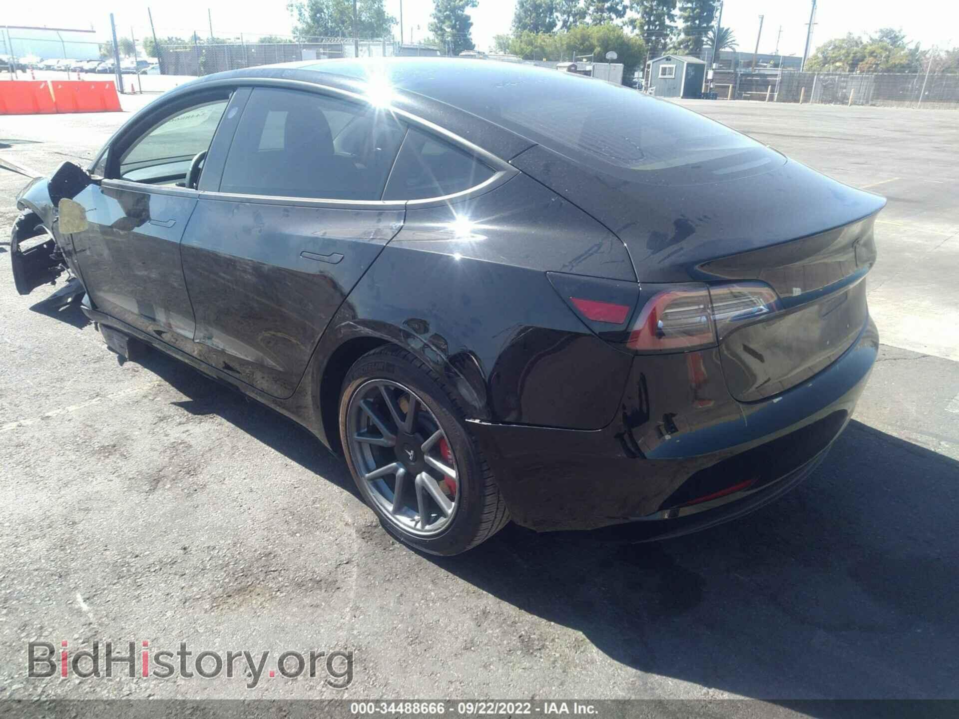 2018 TESLA MODEL 3 - VIN: 5YJ3E1EAXJF036464 - Photo 3
