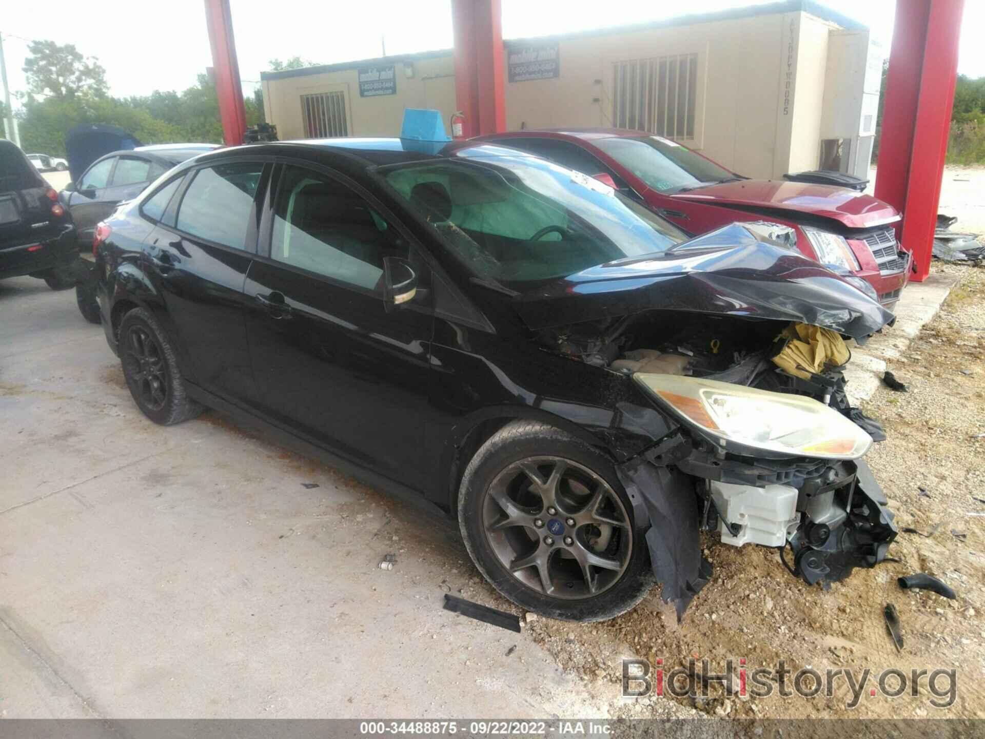 Photo 1FADP3F2XEL353574 - FORD FOCUS 2014