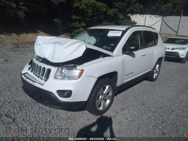 2011 Jeep COMPASS (VIN 1J4NT1FA1BD287356) — фото 2 из 11