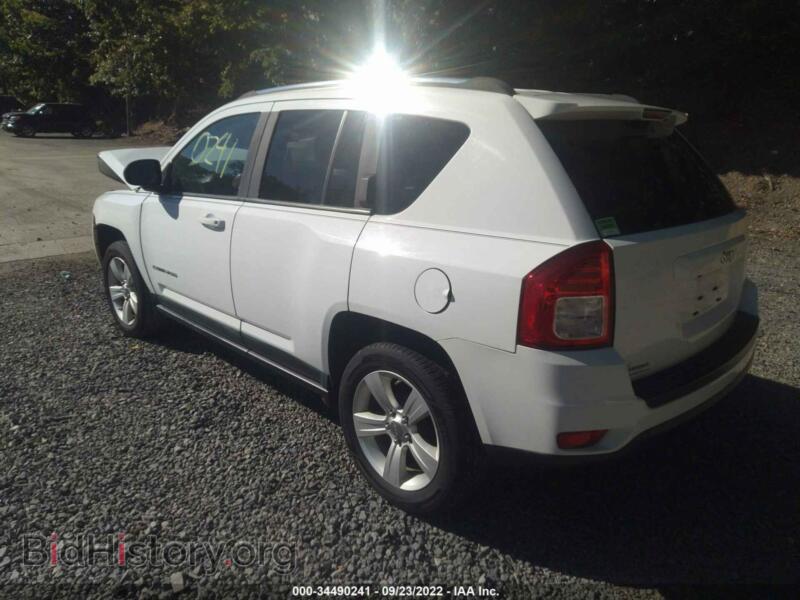 2011 Jeep COMPASS (VIN 1J4NT1FA1BD287356) — фото 3 из 11