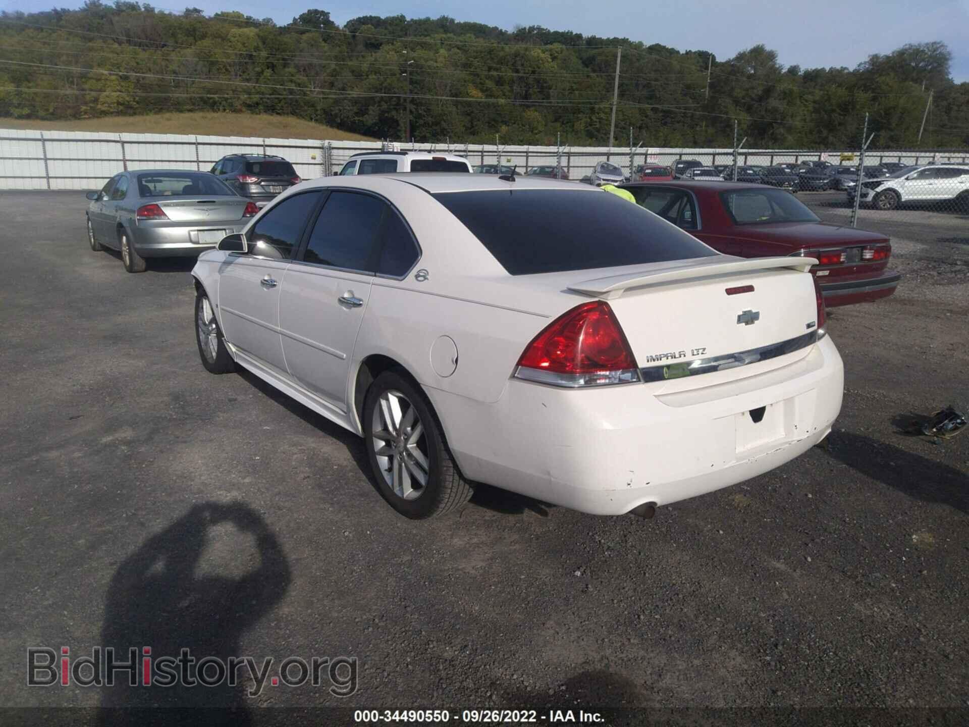 2009 CHEVROLET IMPALA - VIN: 2G1WU57M291141330 - Фото 3