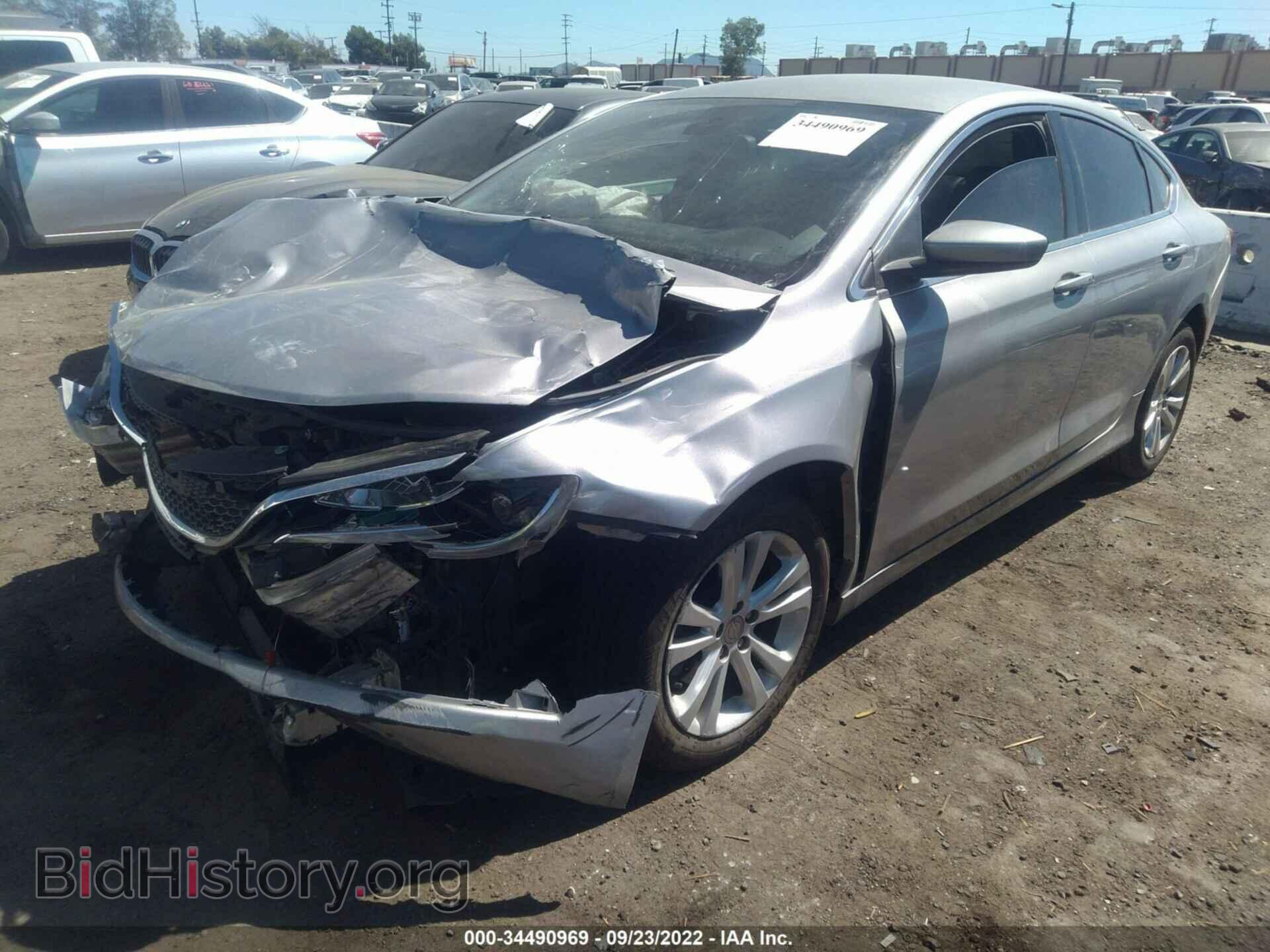 2016 CHRYSLER 200 - VIN: 1C3CCCAB5GN192653 - Фото 2
