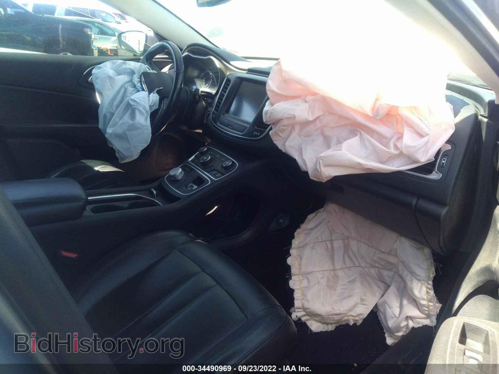 2016 CHRYSLER 200 - VIN: 1C3CCCAB5GN192653 - Фото 5