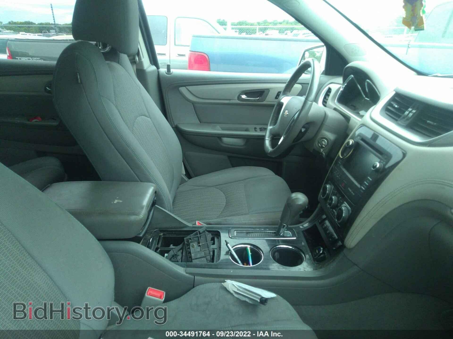 2014 CHEVROLET TRAVERSE - VIN: 1GNKRHKD1EJ370847 - Фото 5