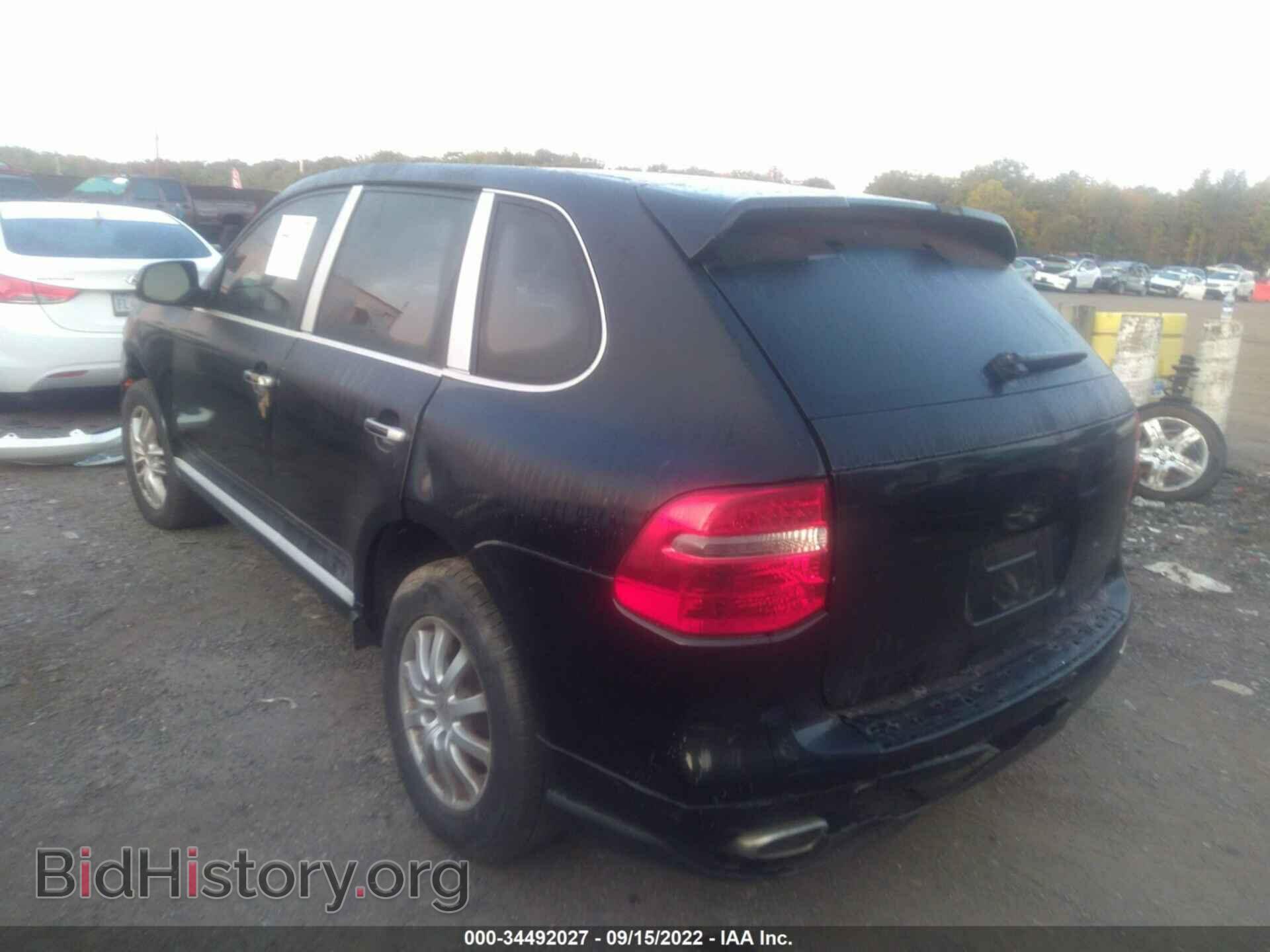 2010 PORSCHE CAYENNE - VIN: WP1AA2AP1ALA06364 - Photo 3