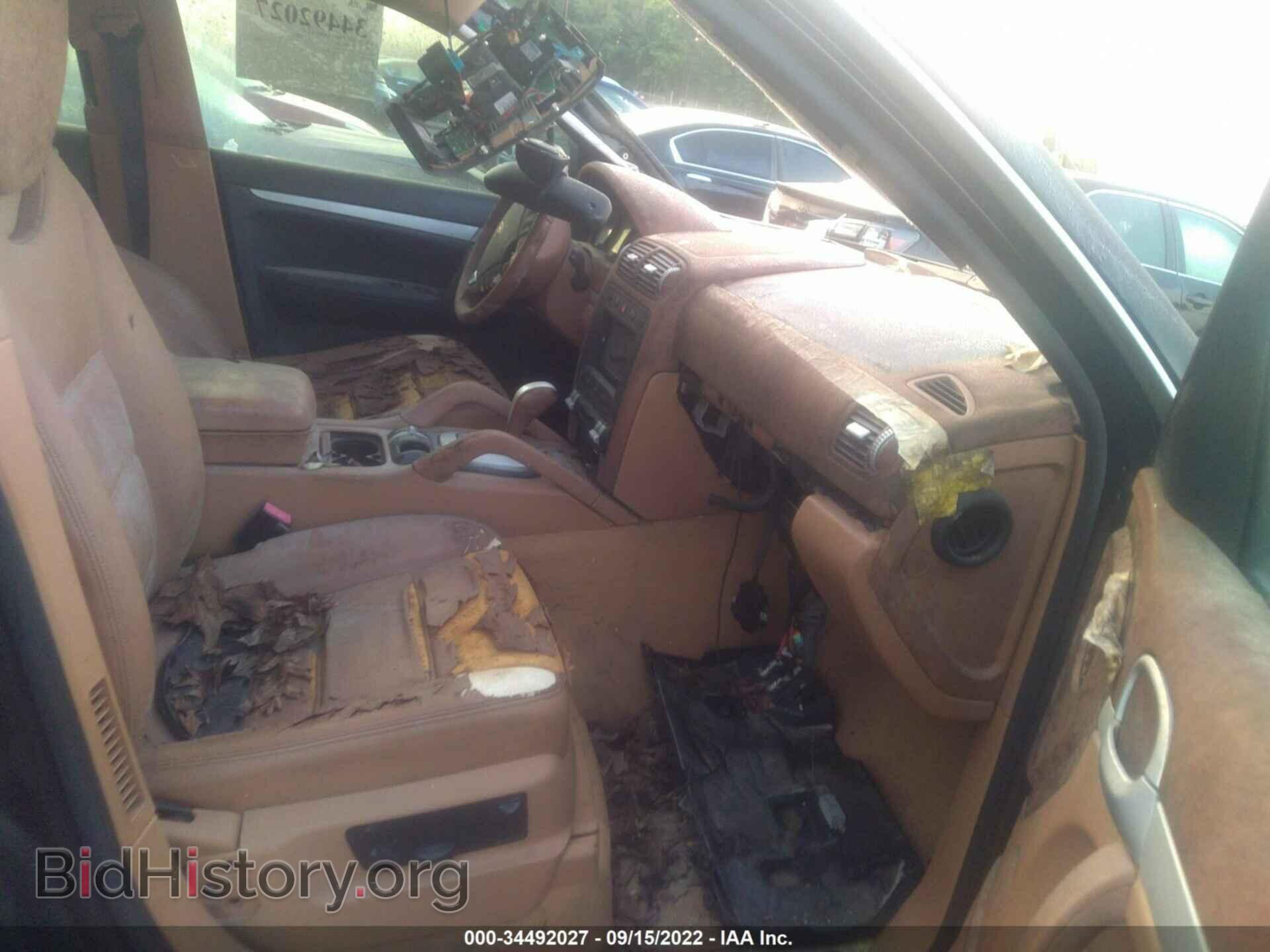 2010 PORSCHE CAYENNE - VIN: WP1AA2AP1ALA06364 - Photo 5