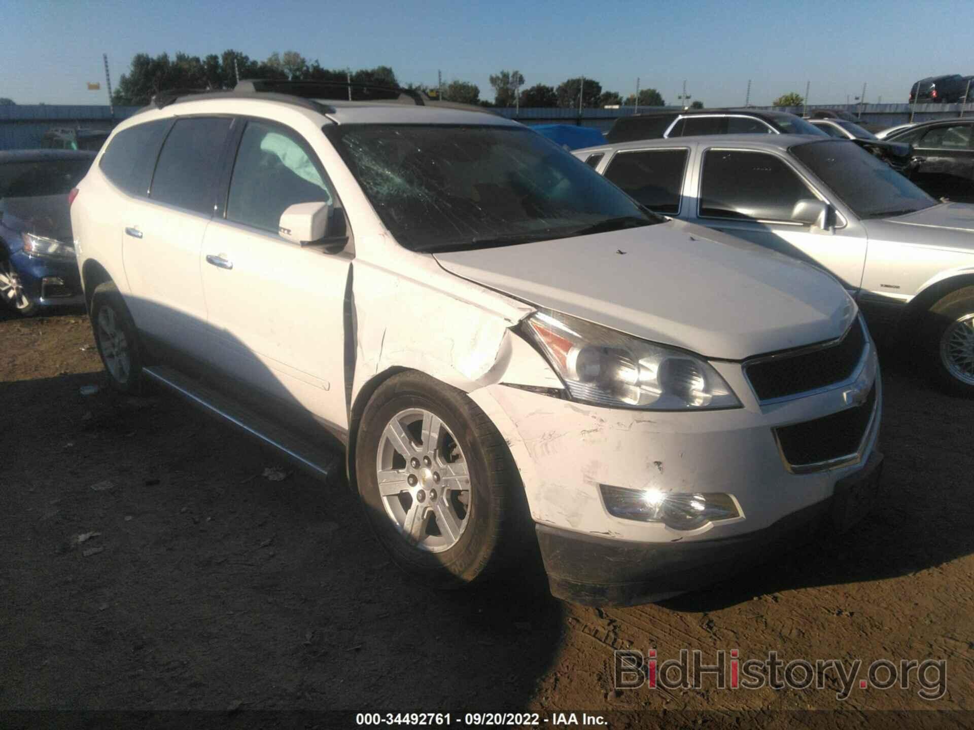 Photo 1GNKRJED9BJ104703 - CHEVROLET TRAVERSE 2011