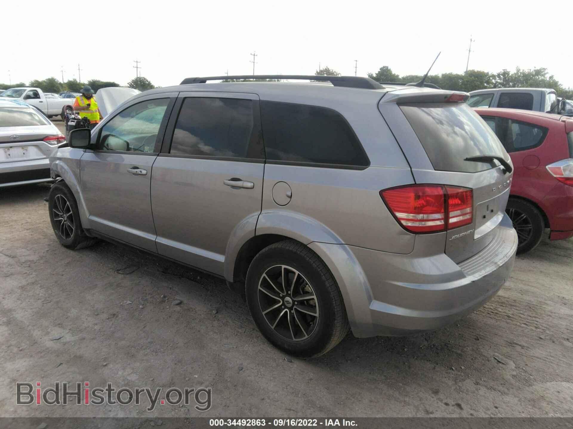 2018 DODGE JOURNEY - VIN: 3C4PDCAB4JT347176 - Фото 3