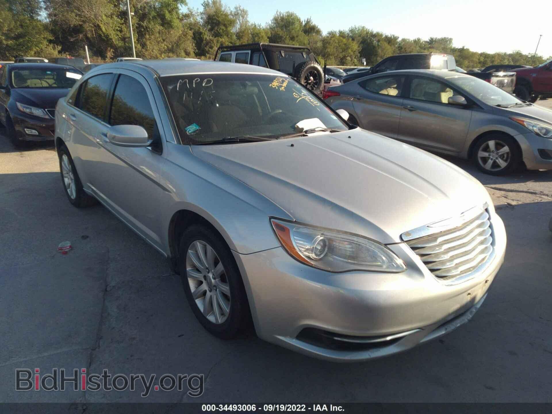 Фотография 1C3CCBBBXCN163930 - CHRYSLER 200 2012