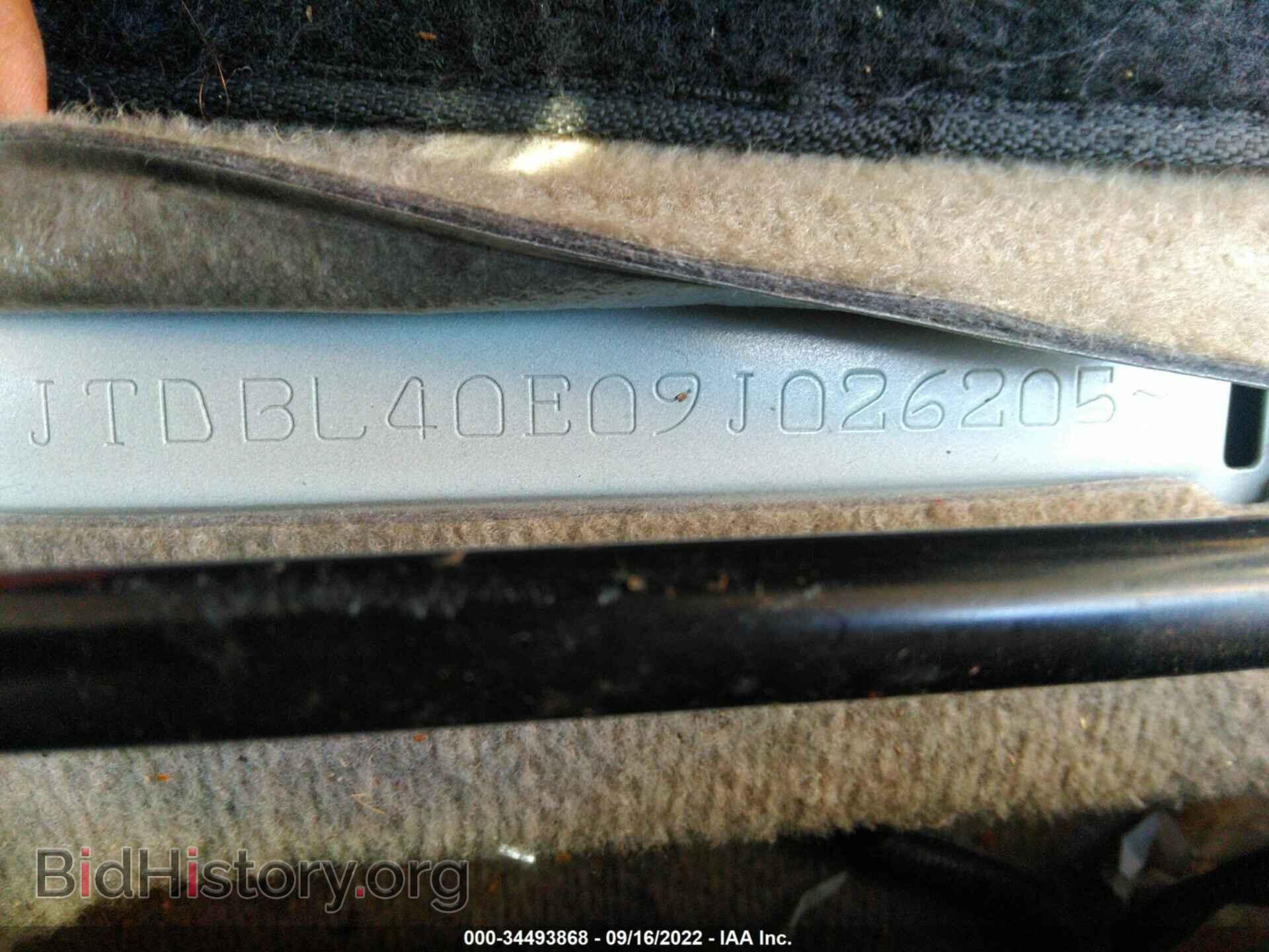 2009 TOYOTA COROLLA - VIN: JTDBL40E09J026205 - Фото 9