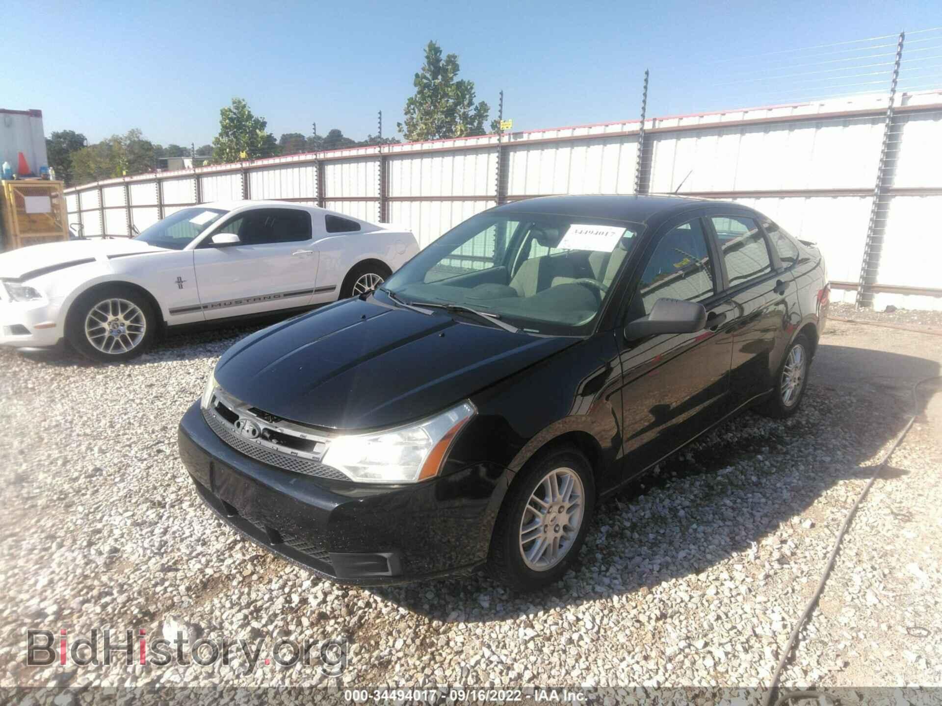 2011 FORD FOCUS - VIN: 1FAHP3FN5BW159315 - Photo 2