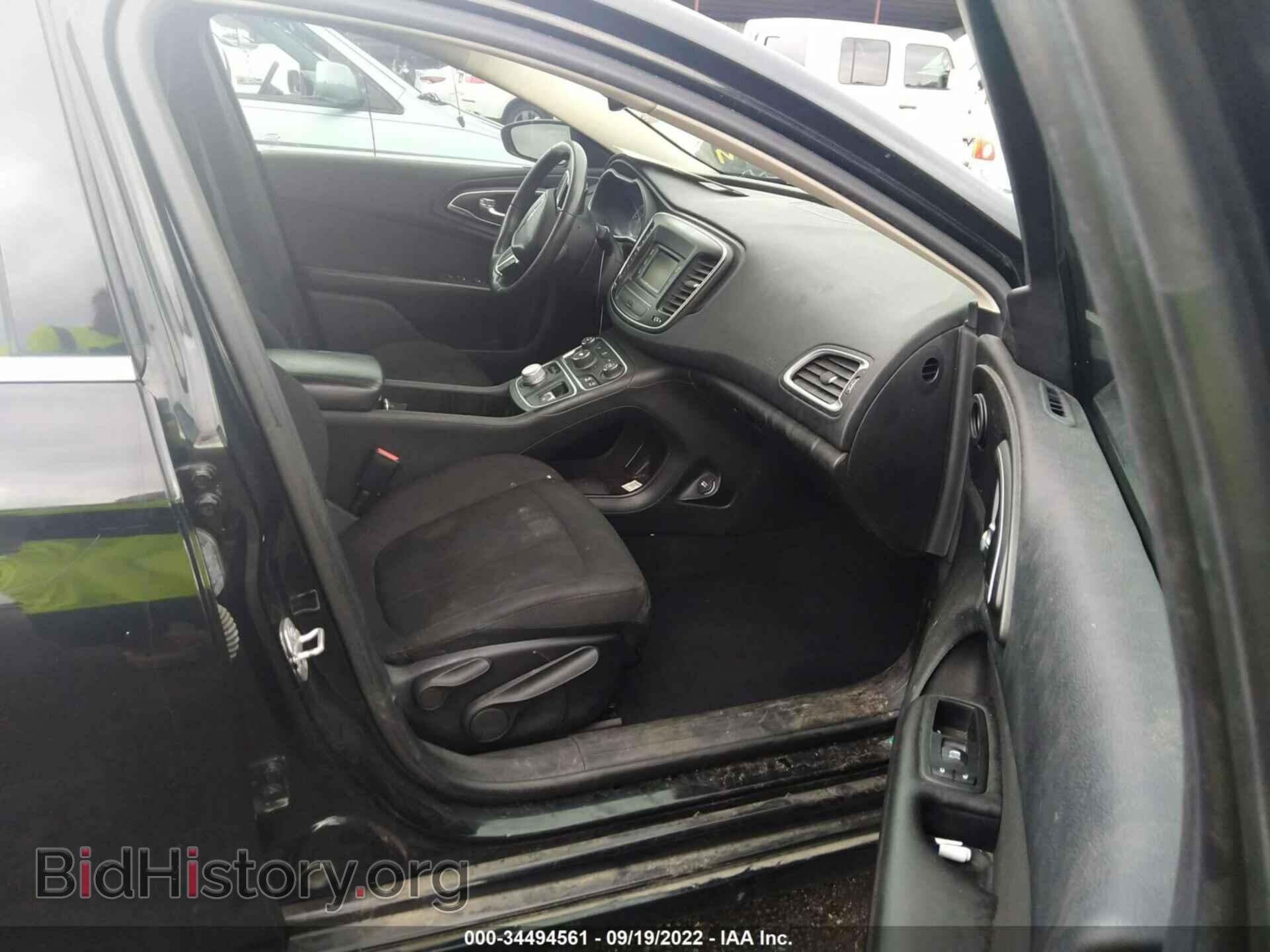 2015 CHRYSLER 200 - VIN: 1C3CCCAB8FN744242 - Фото 5