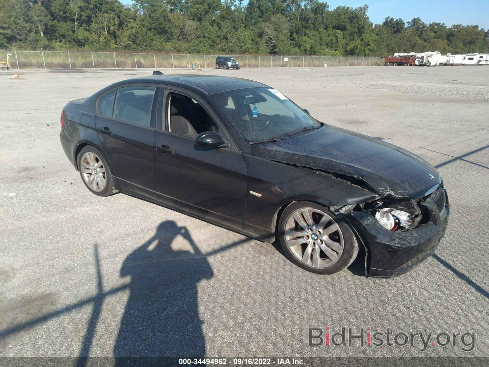 Photo WBAVA335X7KX76868 - BMW 3 SERIES 2007