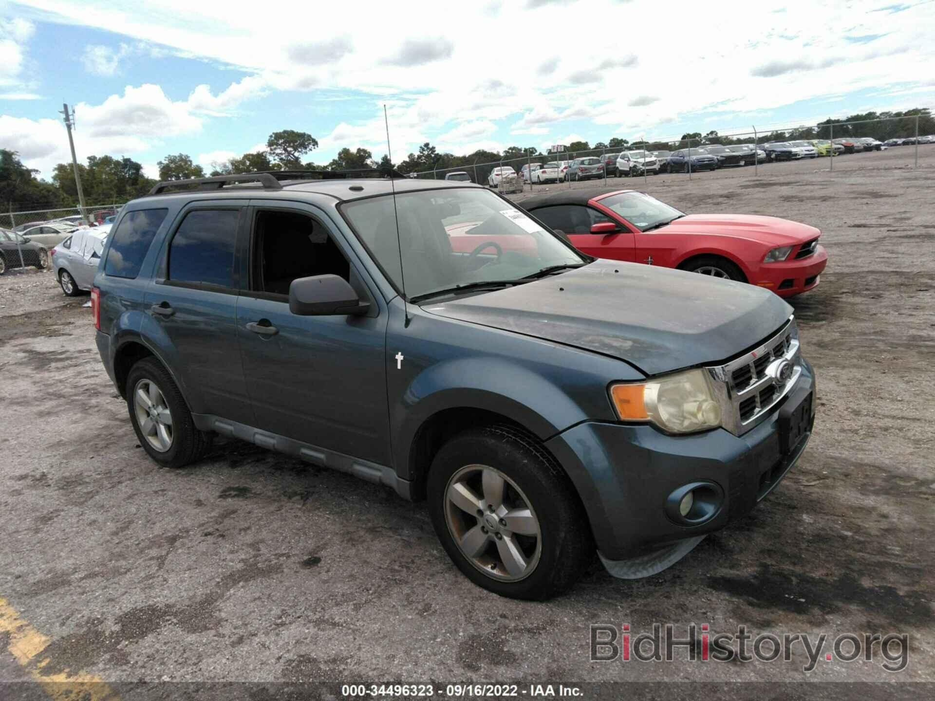 Photo 1FMCU9DG0AKD04489 - FORD ESCAPE 2010