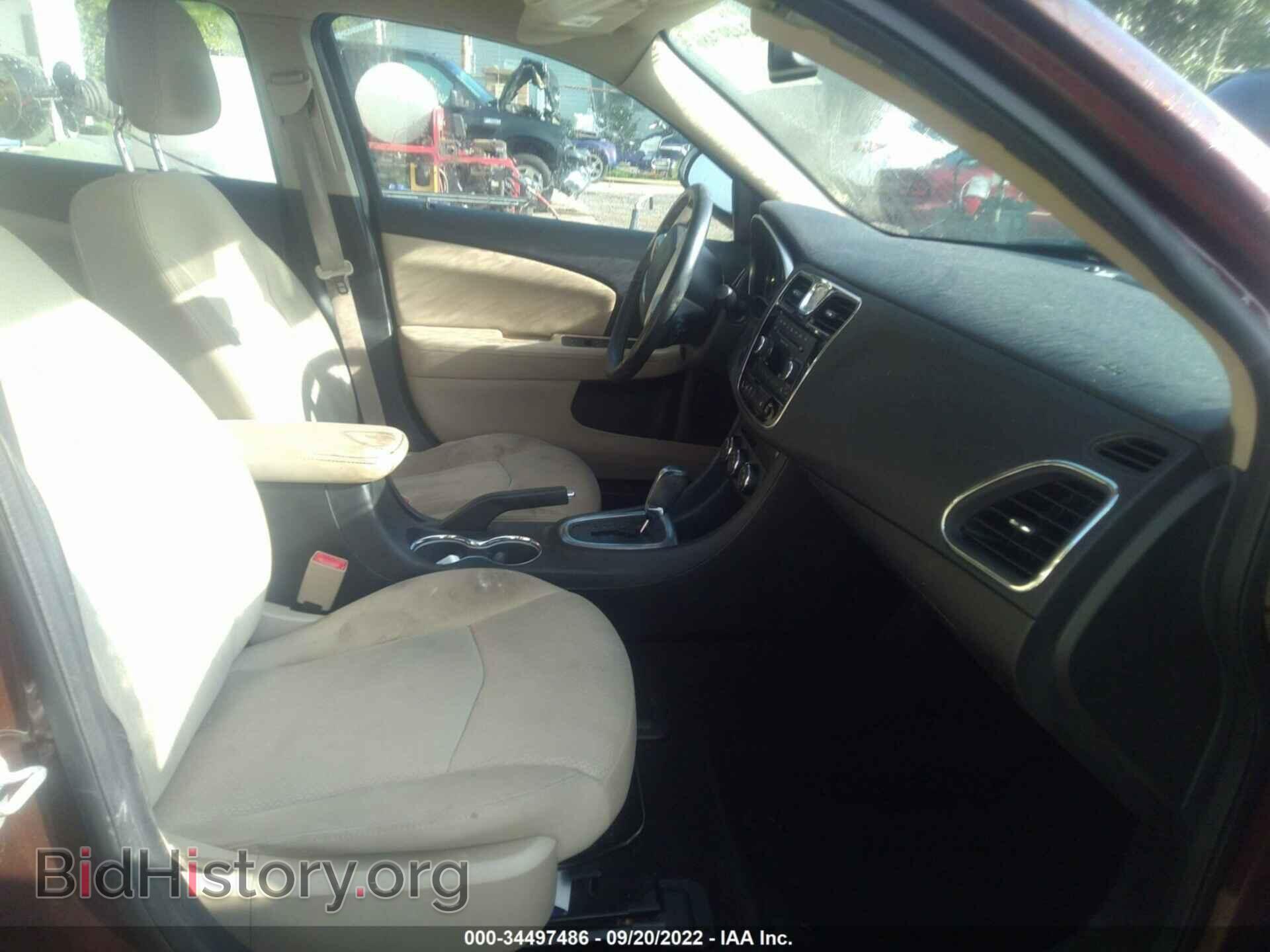 2012 CHRYSLER 200 - VIN: 1C3CCBBB0CN205716 - Фото 5