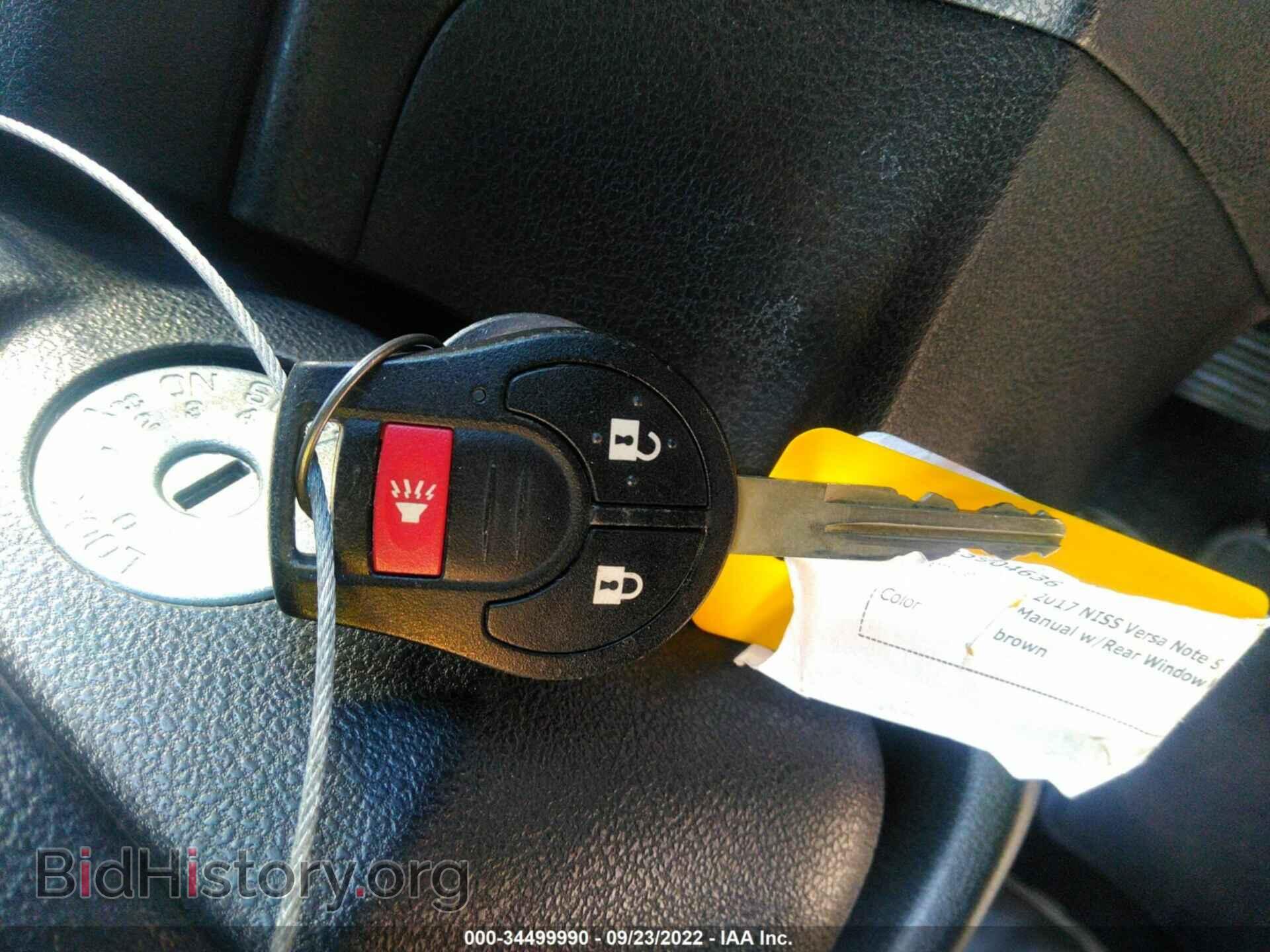 2017 NISSAN VERSA NOTE - VIN: 3N1CE2CP3HL376955 - Photo 11