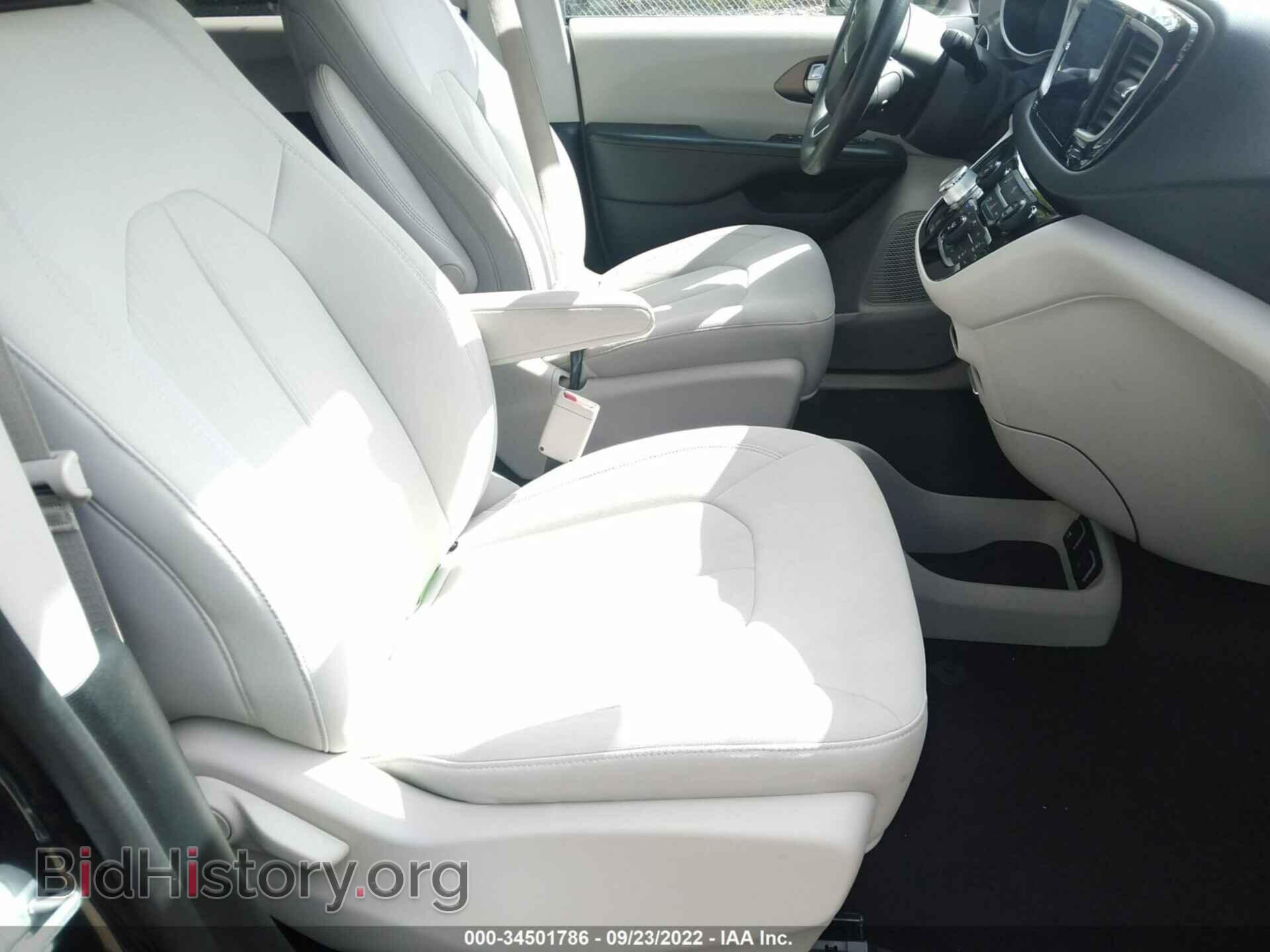 2017 CHRYSLER PACIFICA - VIN: 2C4RC1DG7HR545061 - Фото 5