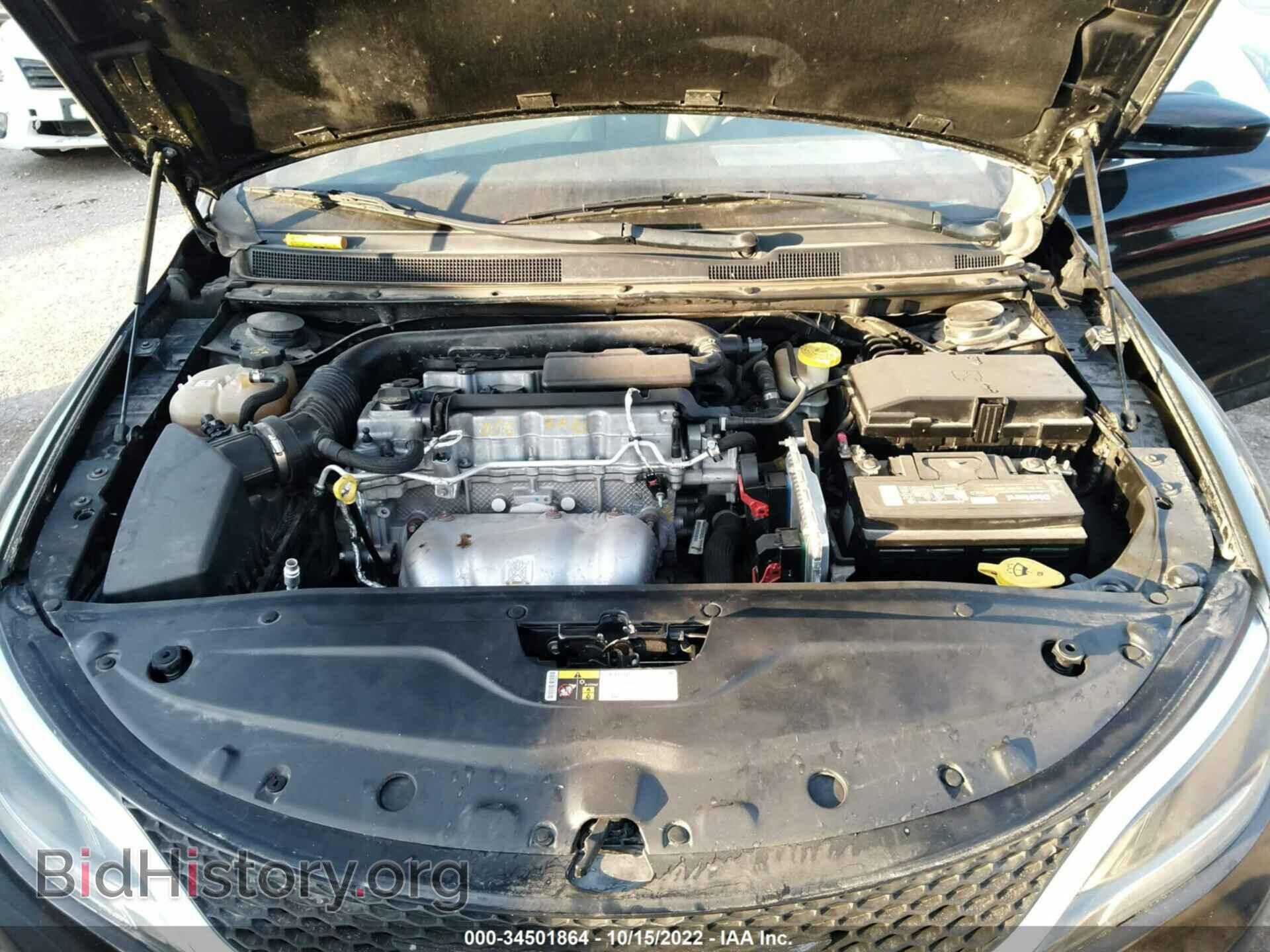 2016 CHRYSLER 200 - VIN: 1C3CCCFB8GN147456 - Фото 10